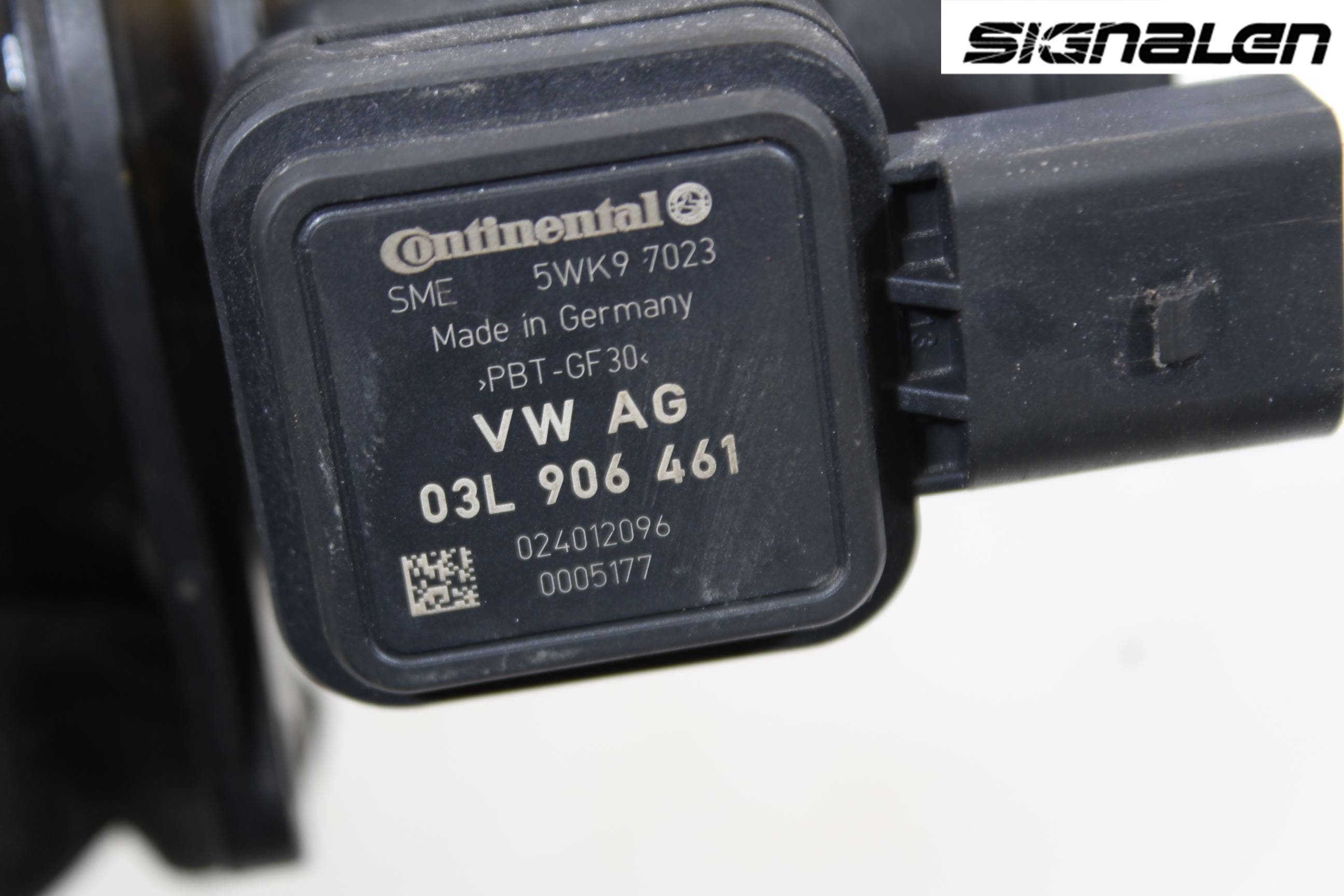 Volkswagen VW GOLF VI 09-13 Injluftmassamätare