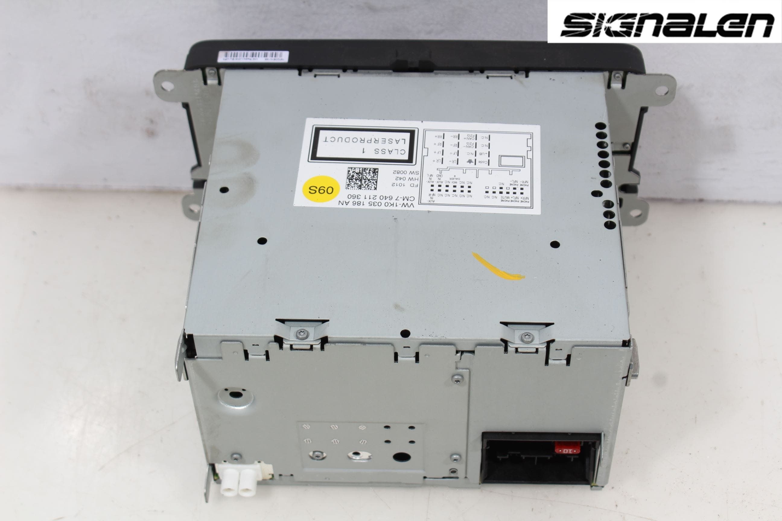 Volkswagen VW GOLF VI 09-13 Radio