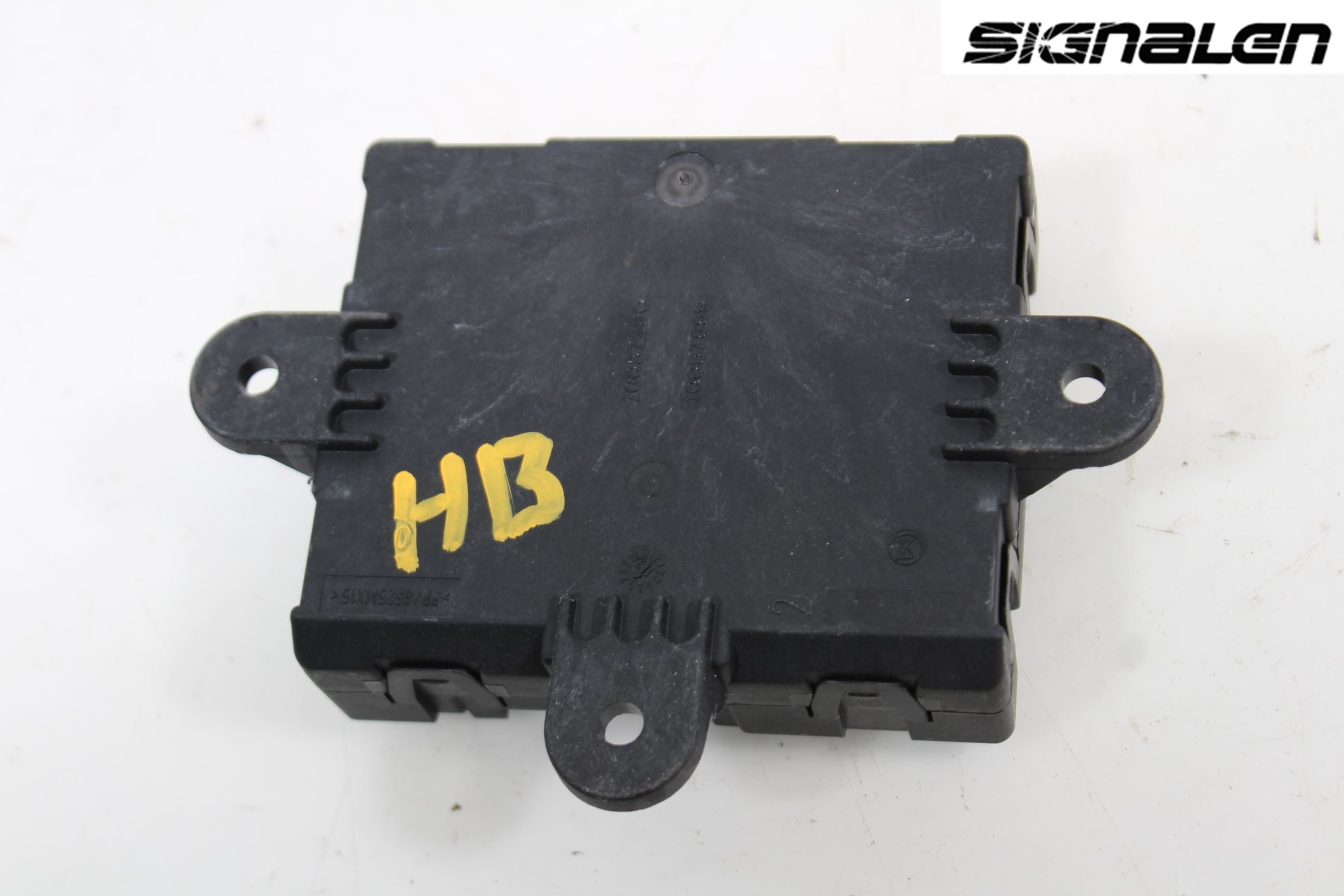 Volvo V70 14-16 Styrenhet Dörr