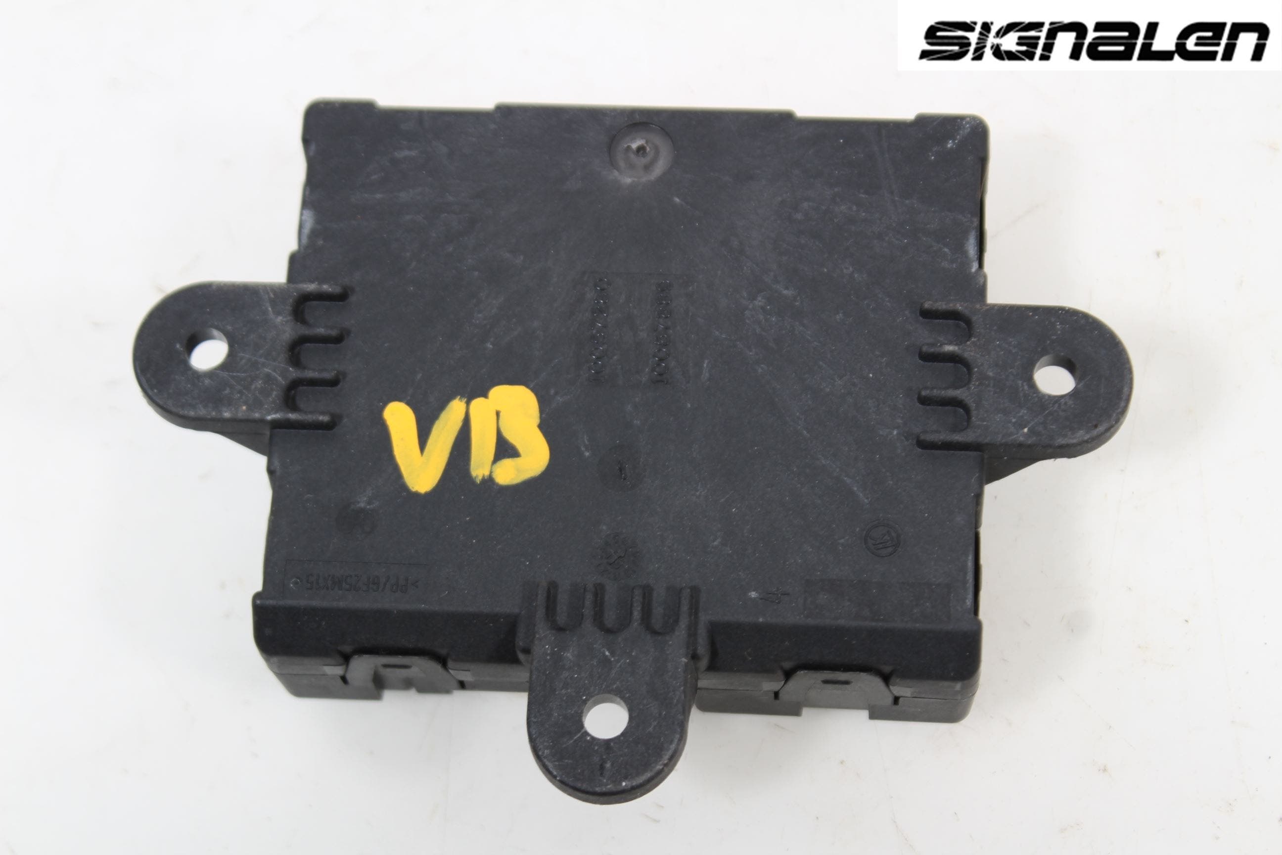 Volvo V70 14-16 Styrenhet Dörr