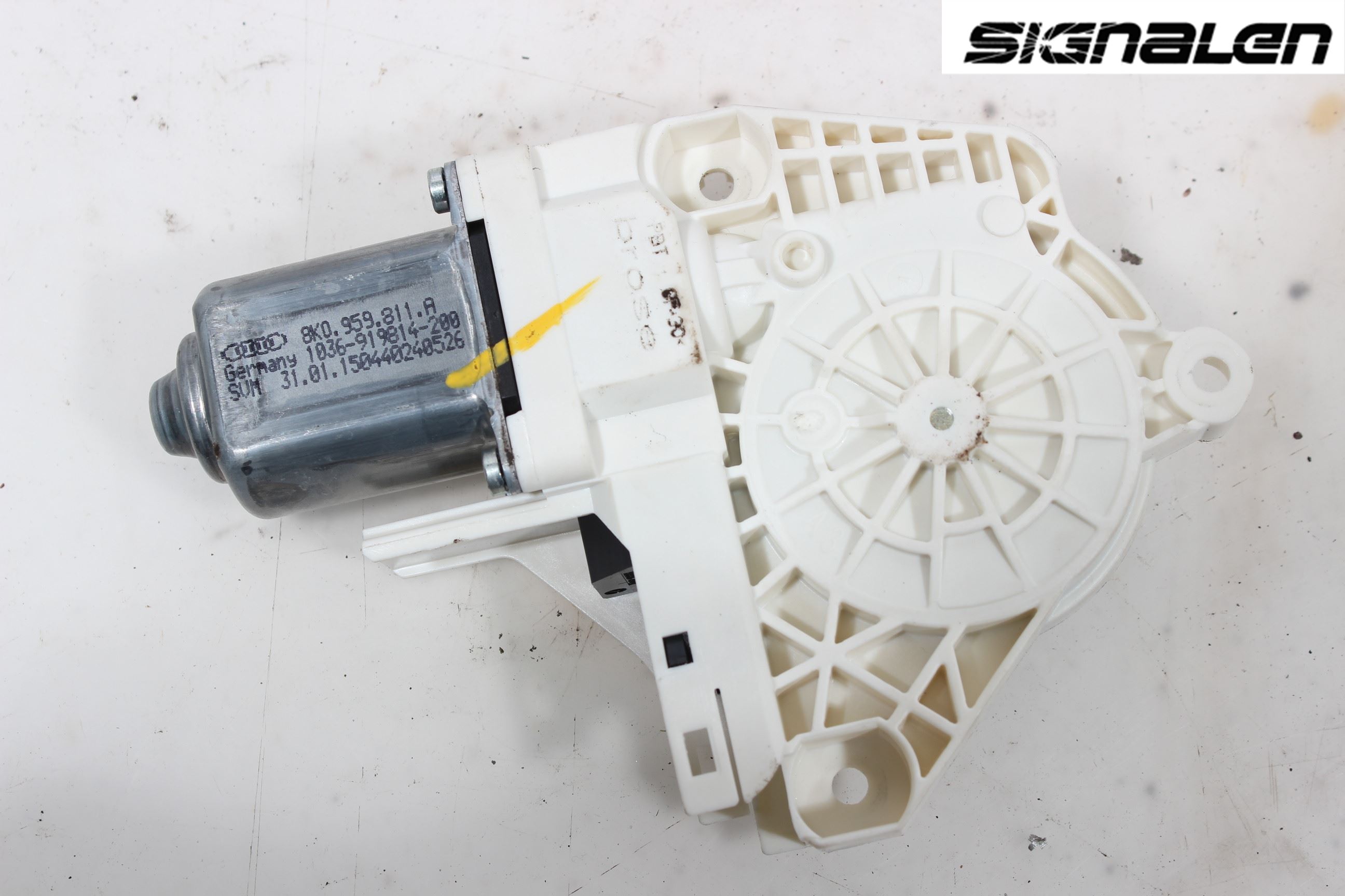 Audi A4 12-15 Fönsterhissmotor