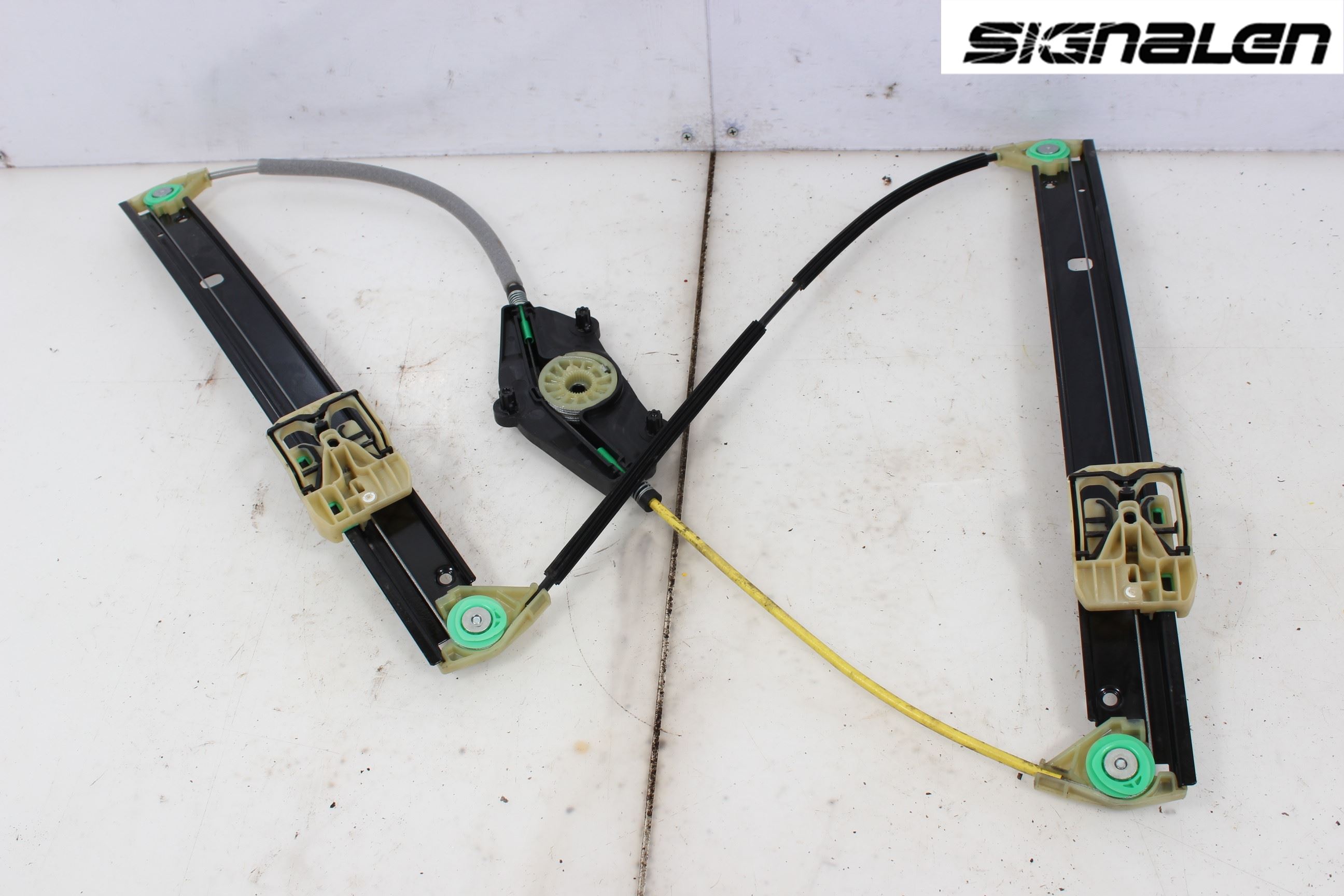 Audi A4 12-15 Fönsterhissmekanism