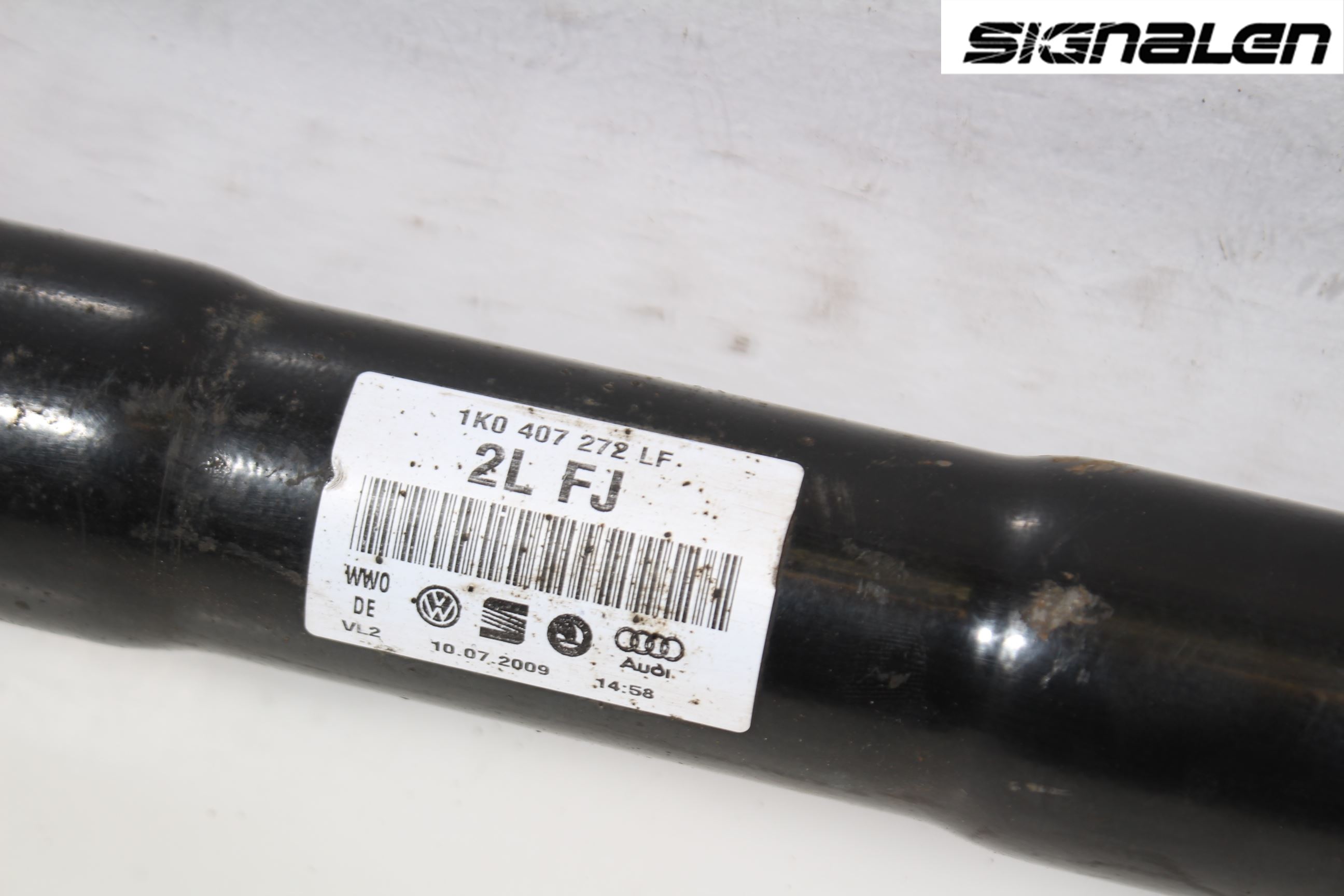 Volkswagen VW GOLF VI 09-13 Drivaxel Fram Höger