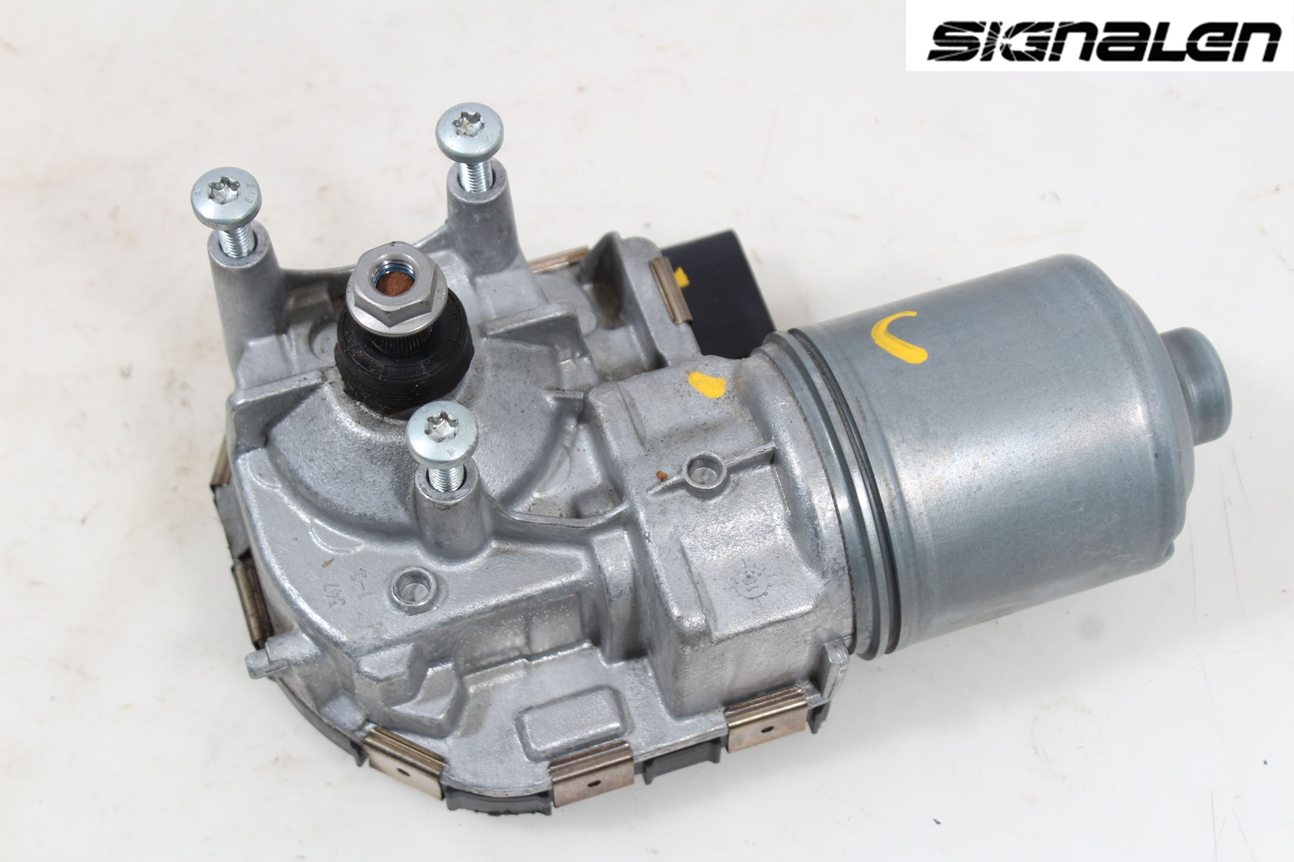 Opel ASTRA K 16-22 Torkarmotor Vindruta