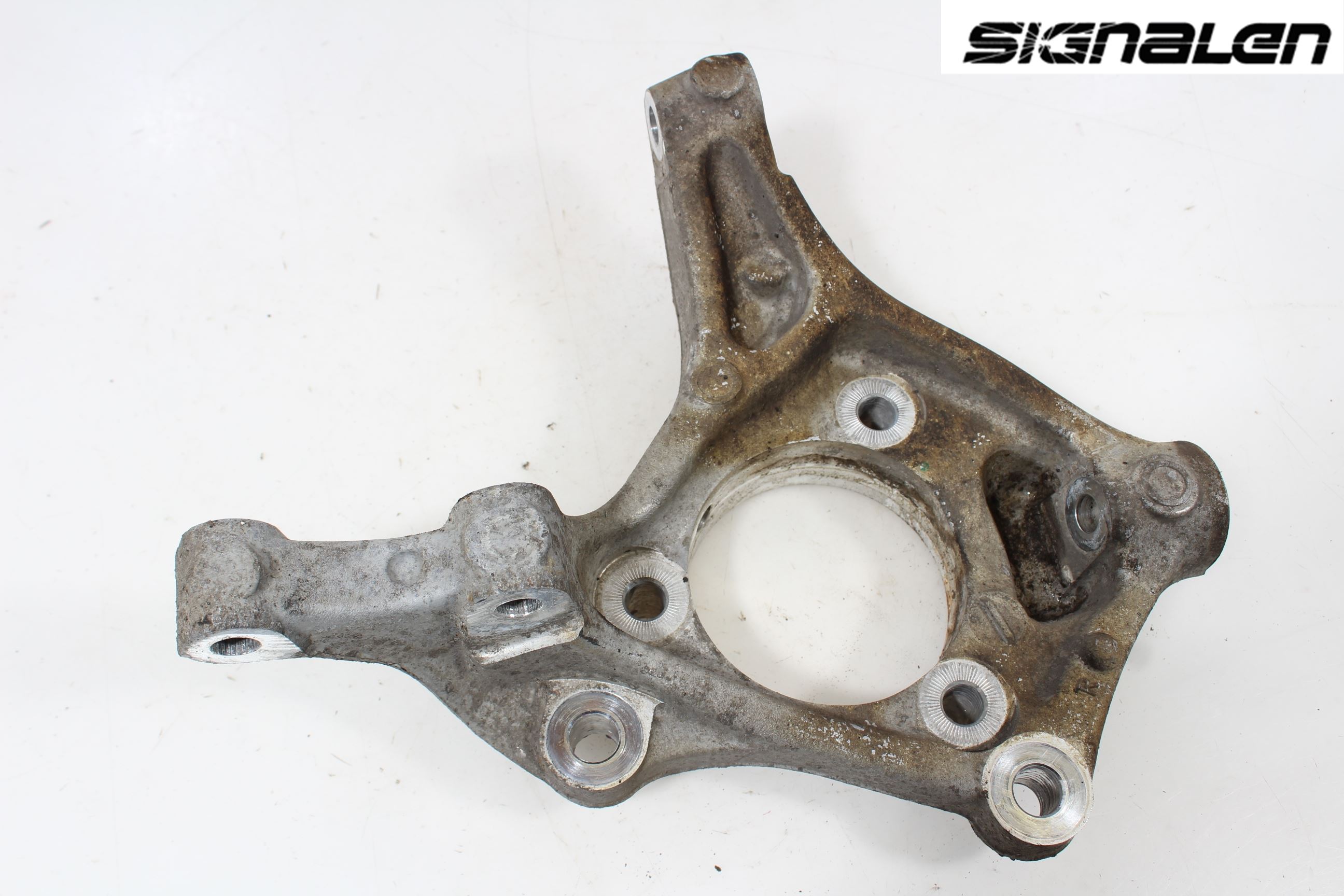 Opel ASTRA K 16-22 Styrspindel Lagerhus Hö