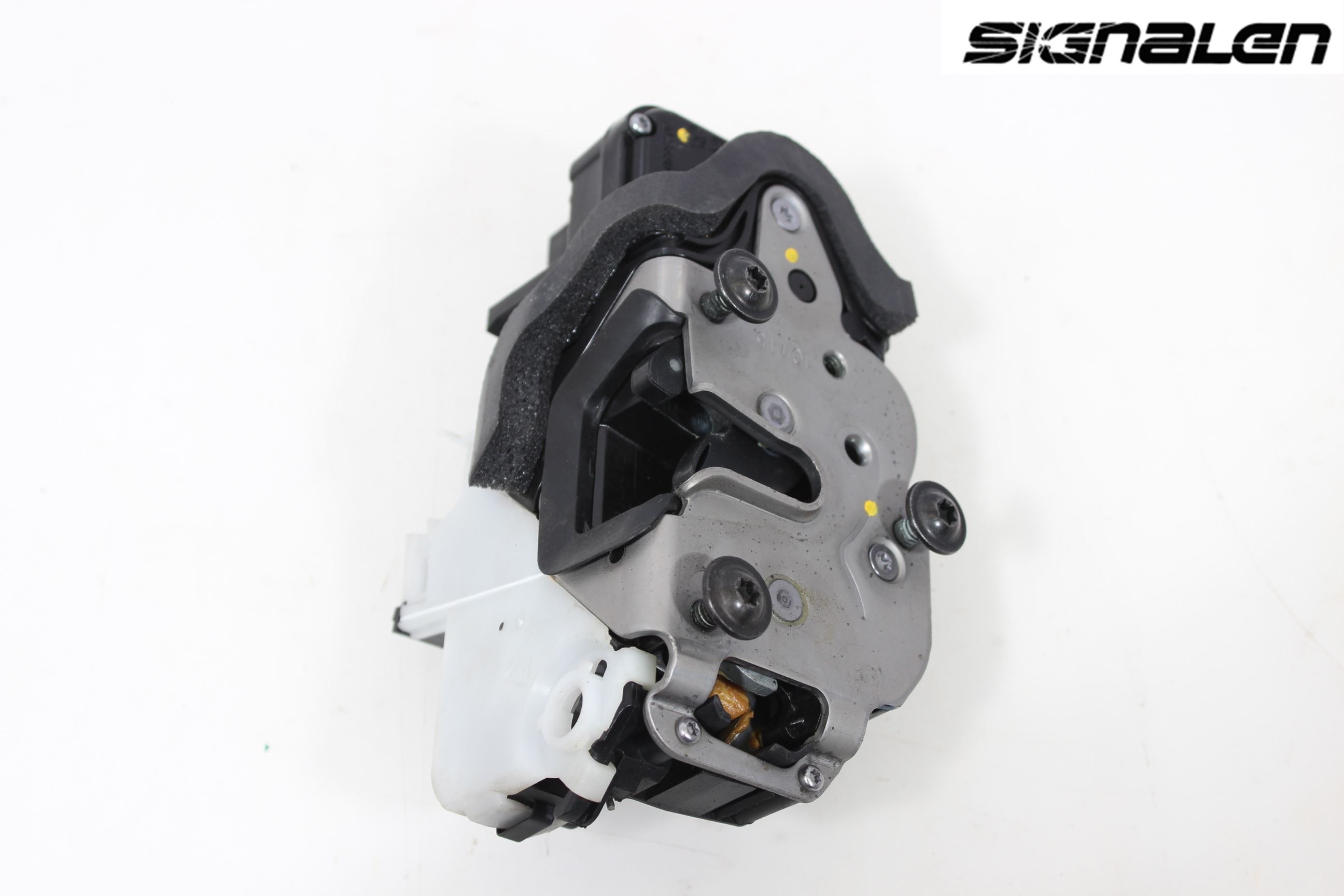 Opel ASTRA J 10-15 Låskista-Dörrlås