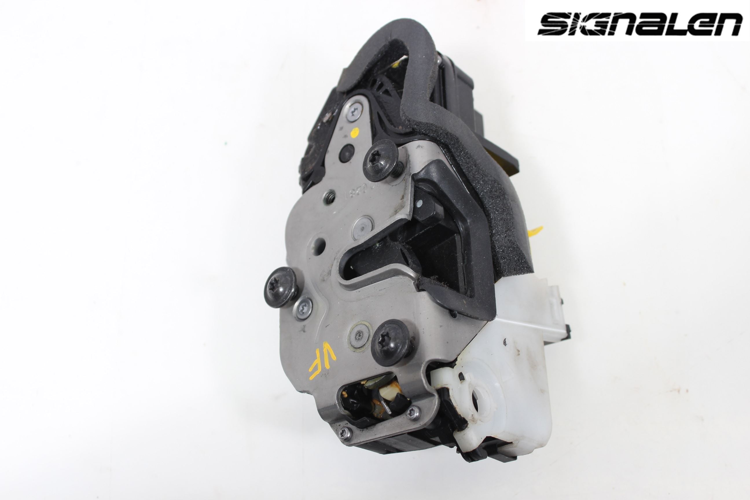 Opel ASTRA J 10-15 Låskista-Dörrlås