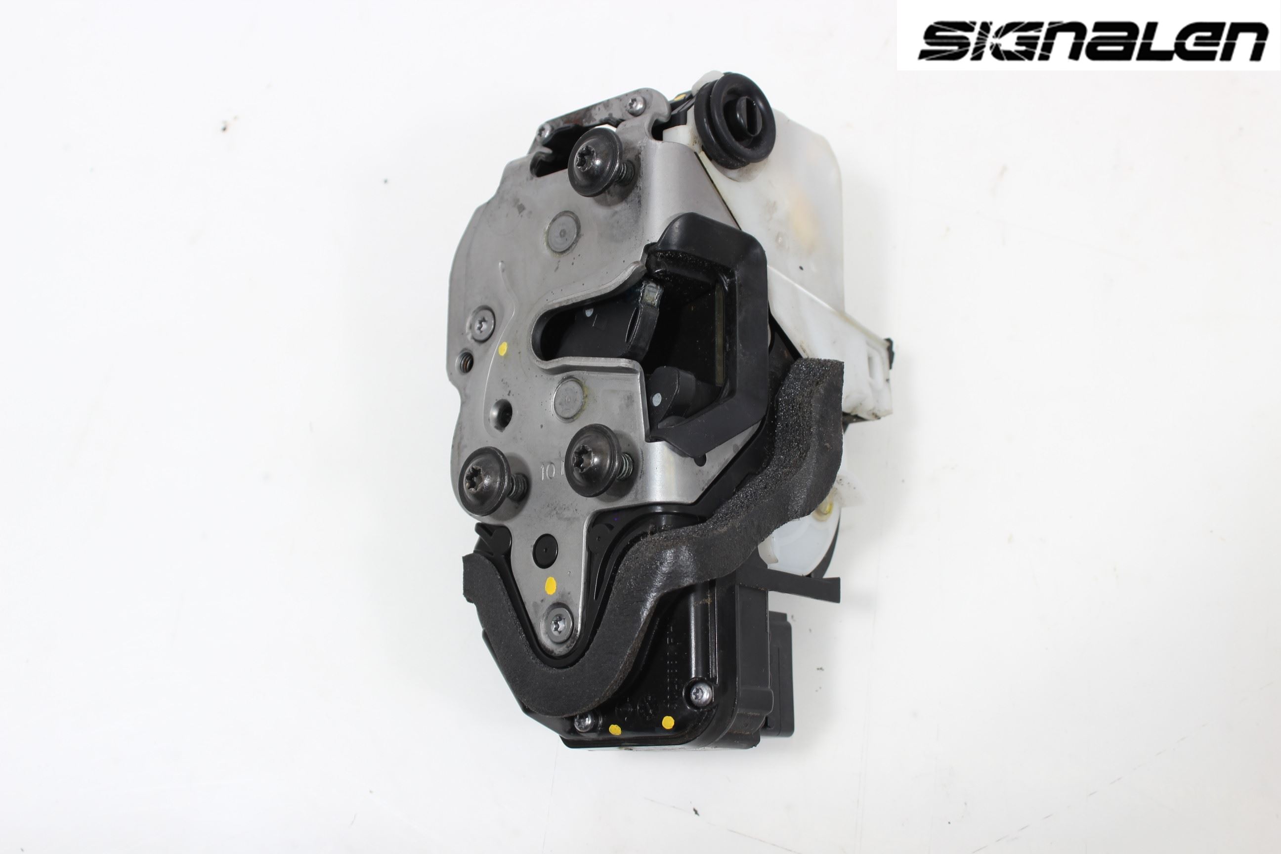 Opel ASTRA J 10-15 Låskista-Dörrlås