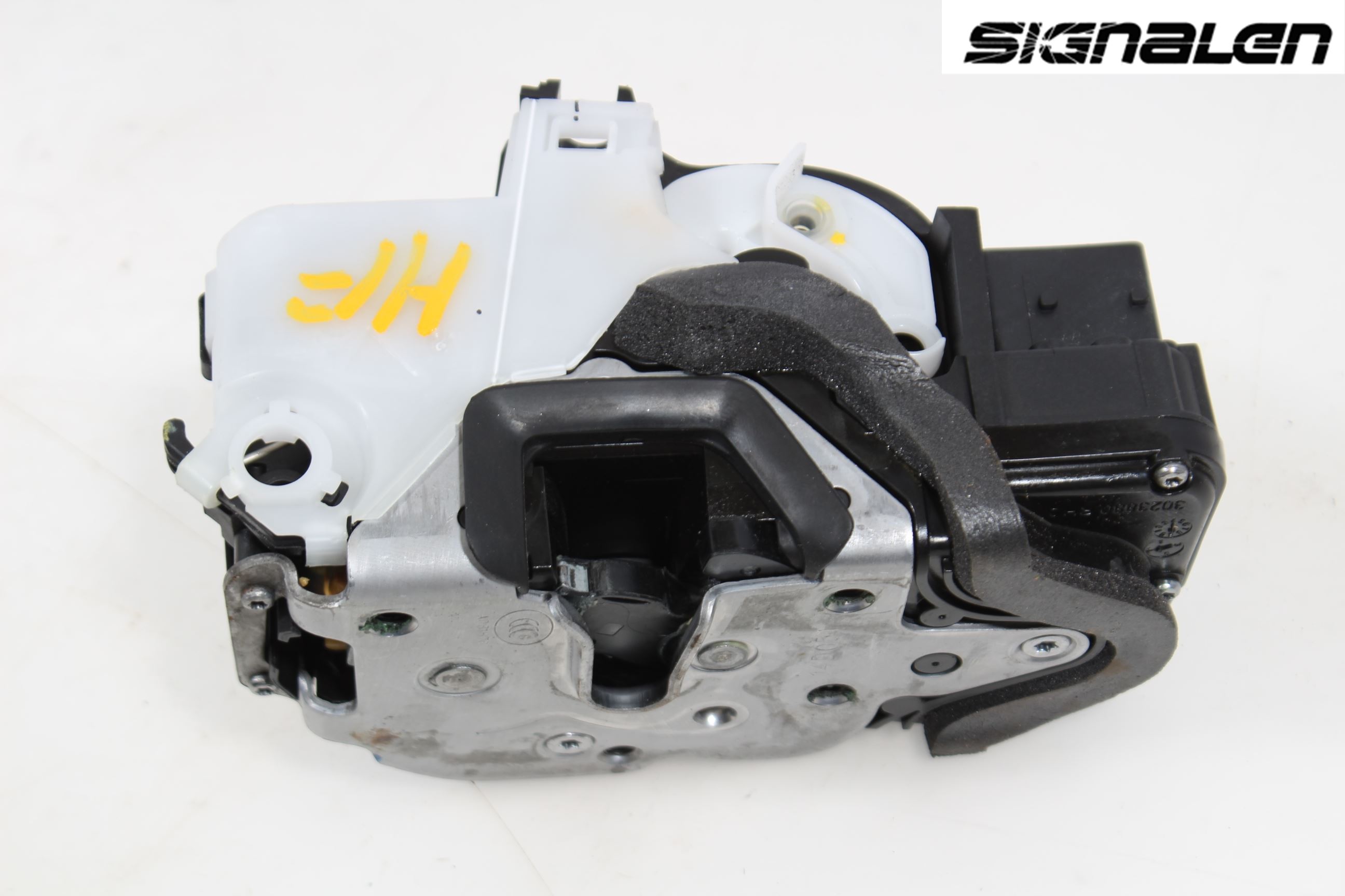 Opel ASTRA J 10-15 Låskista-Dörrlås