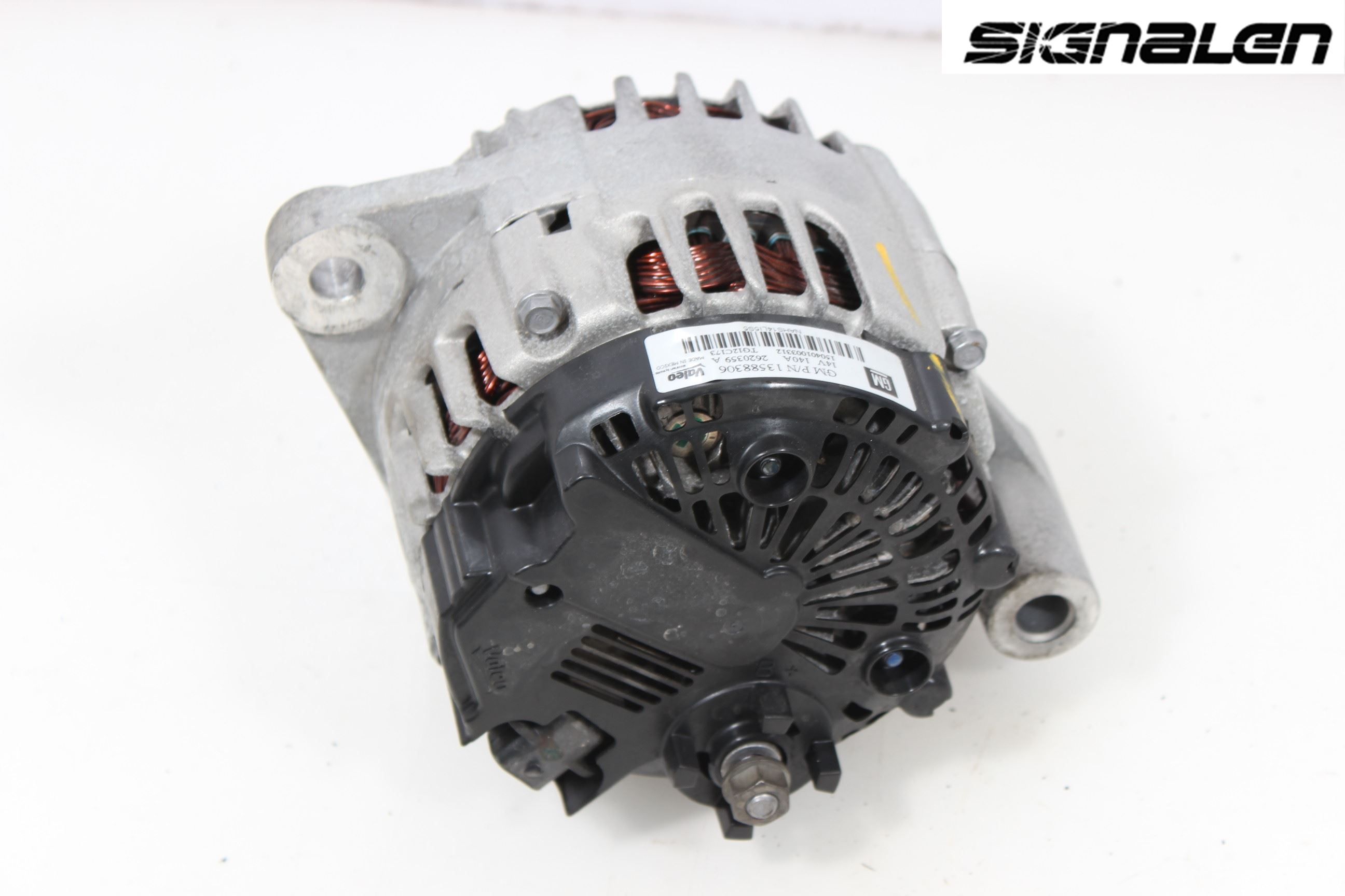 Opel INSIGNIA 09-16 Generator