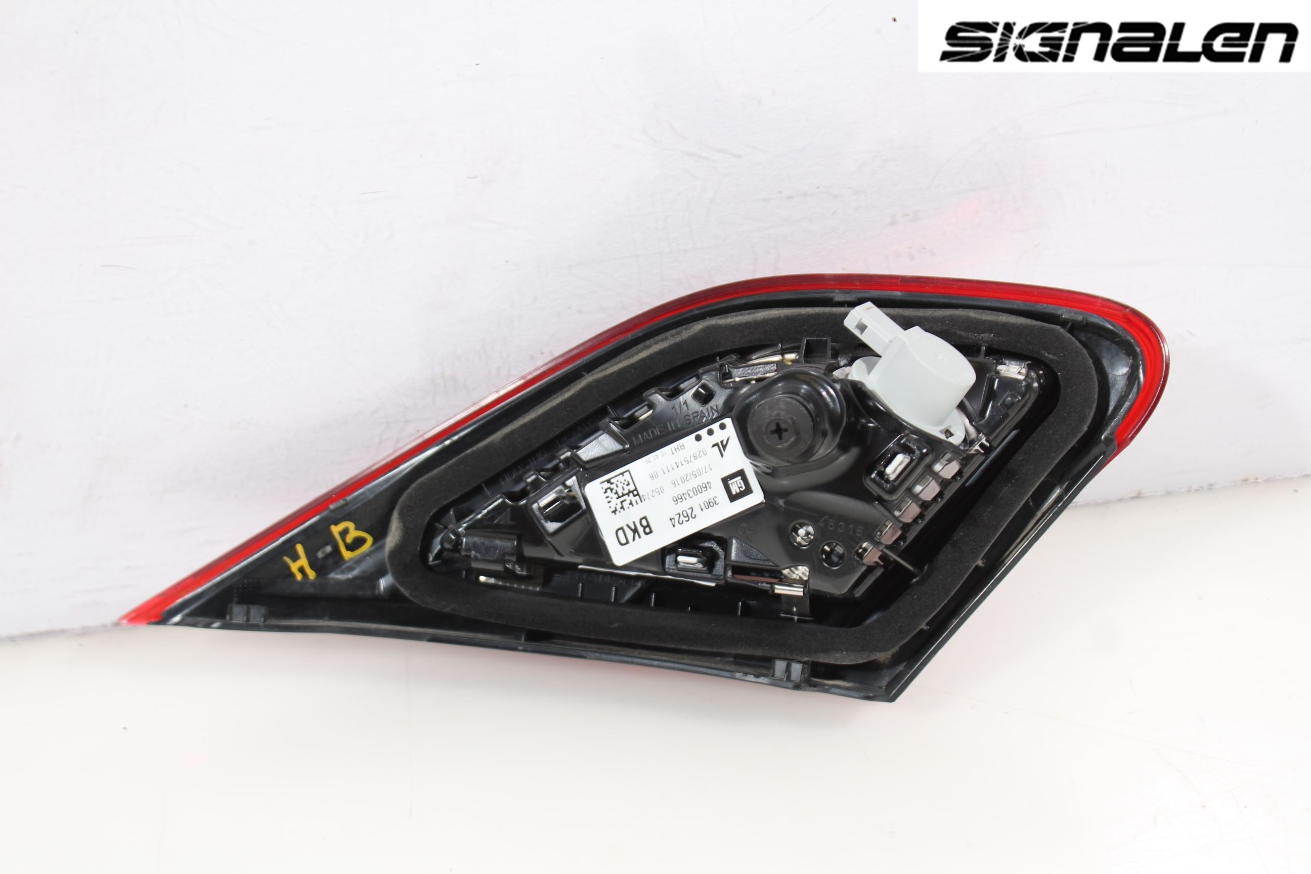 Opel CORSA E 15-19 Bakljus Lucka Hö