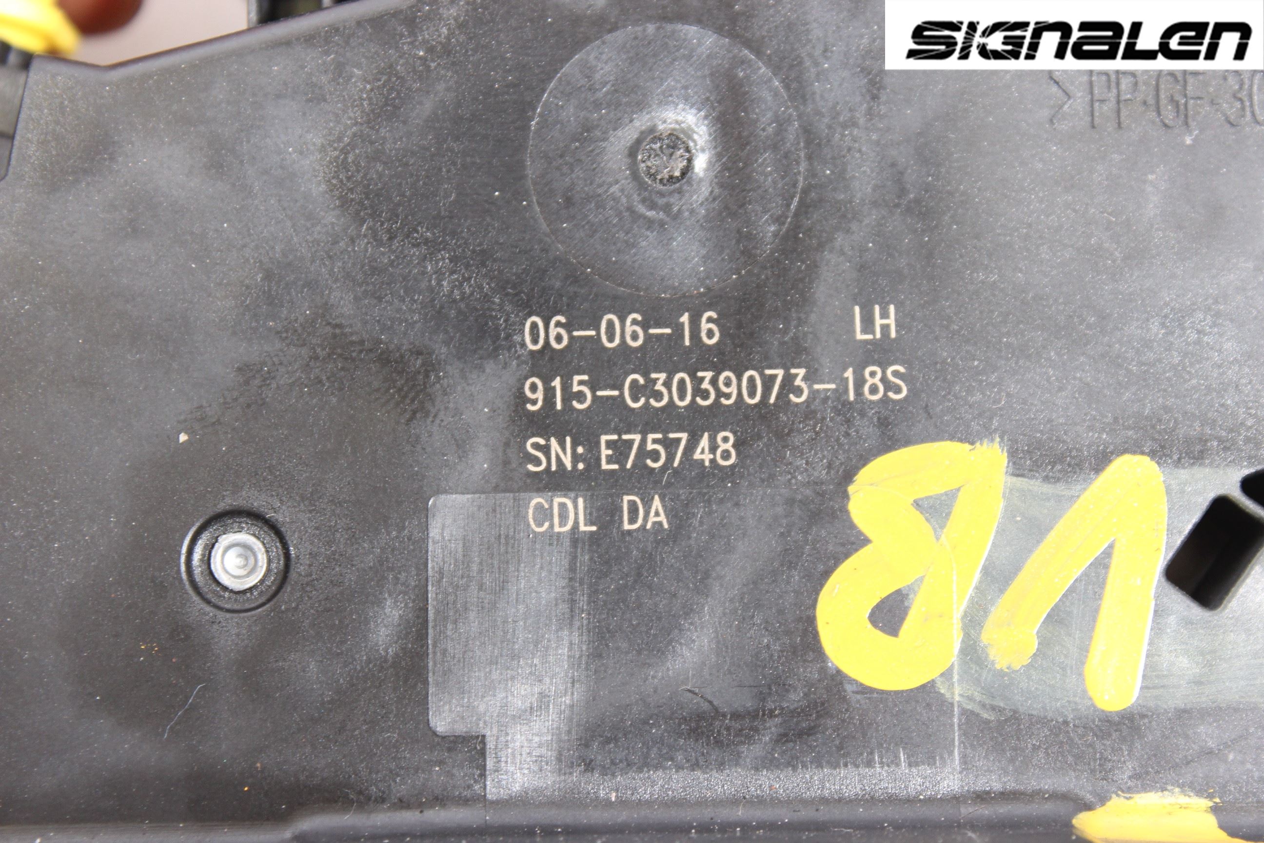 Opel ASTRA K 16-22 Låskista-Dörrlås