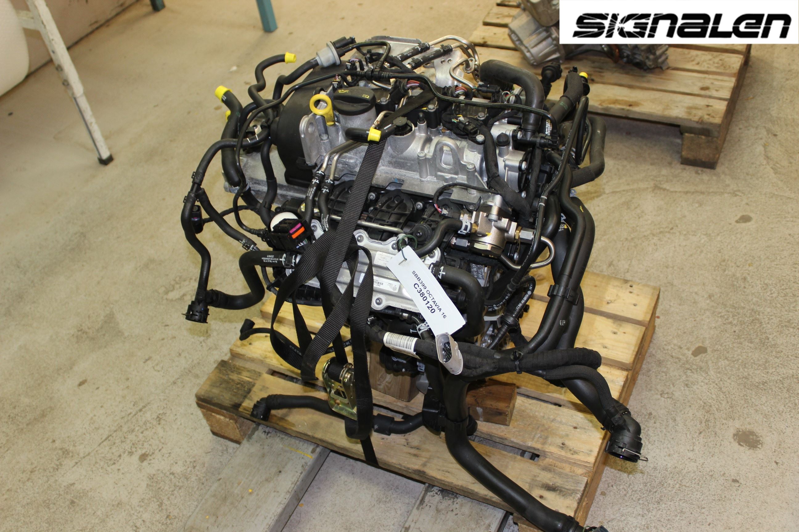 Skoda OCTAVIA (5E) 13-20 Motor Bensin