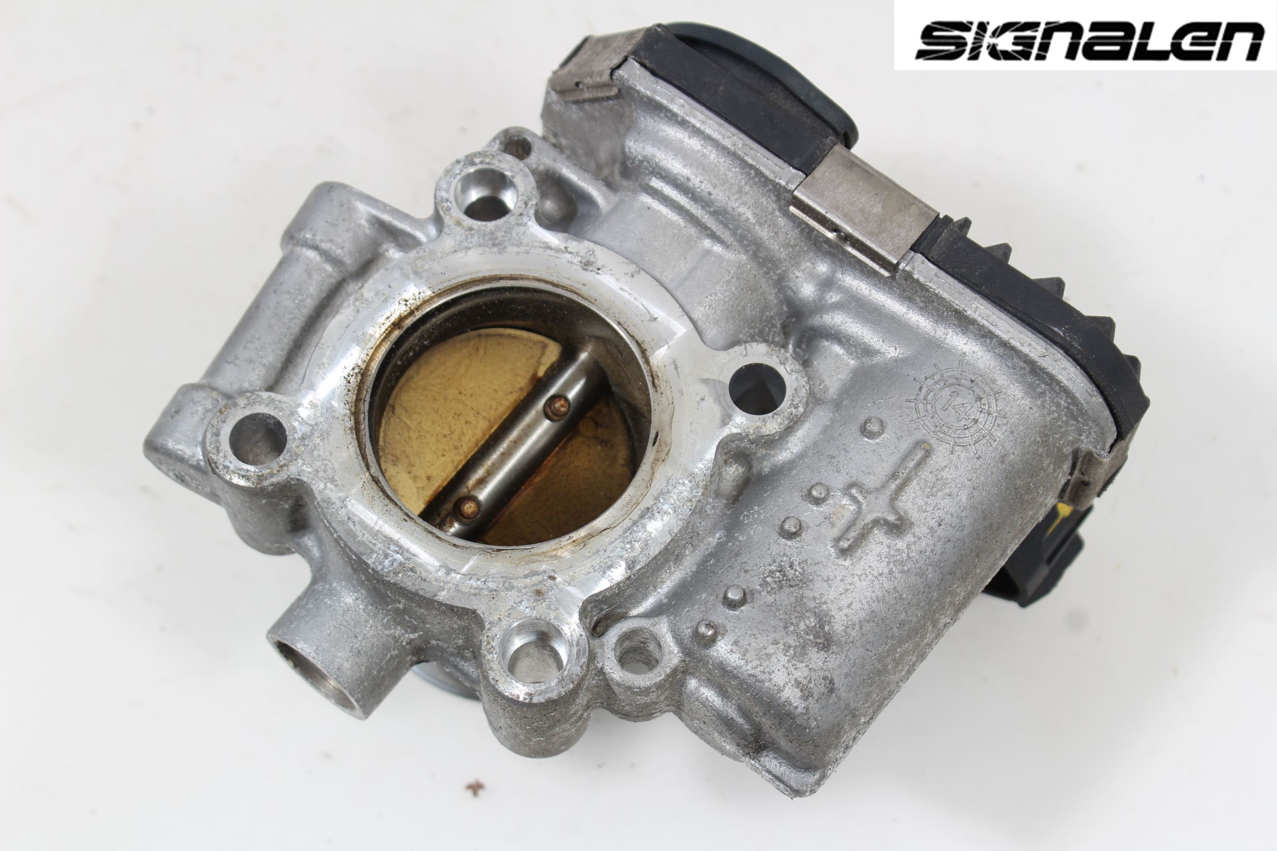 Opel ASTRA J 10-15 Injspjällhus