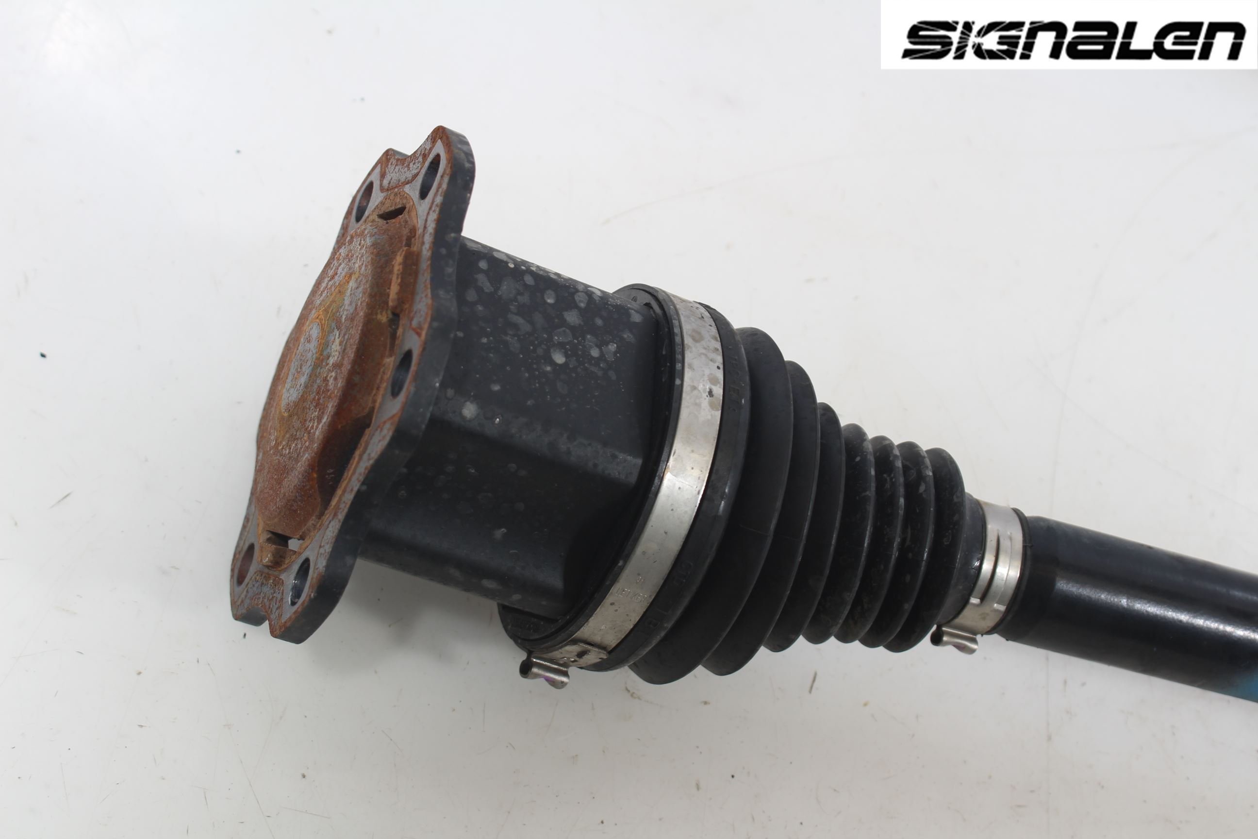 Audi A5 07-16 Drivaxel Fram Höger