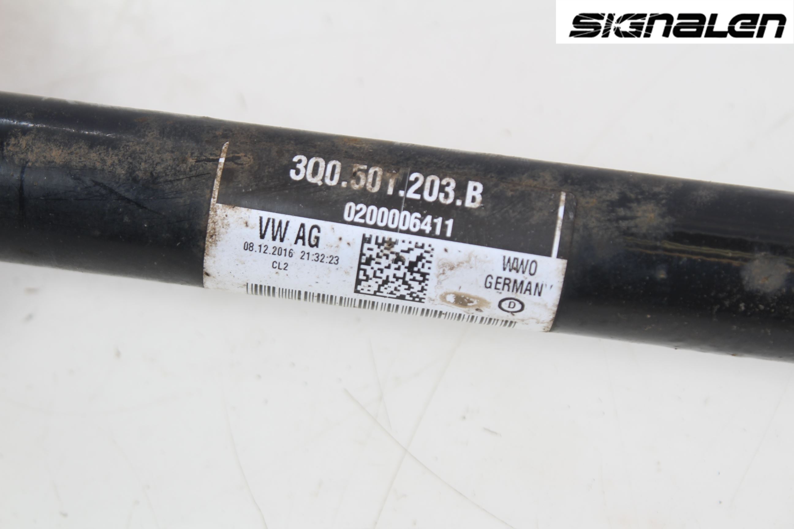Volkswagen VW TIGUAN 16-24 Drivaxel Bak Vänster