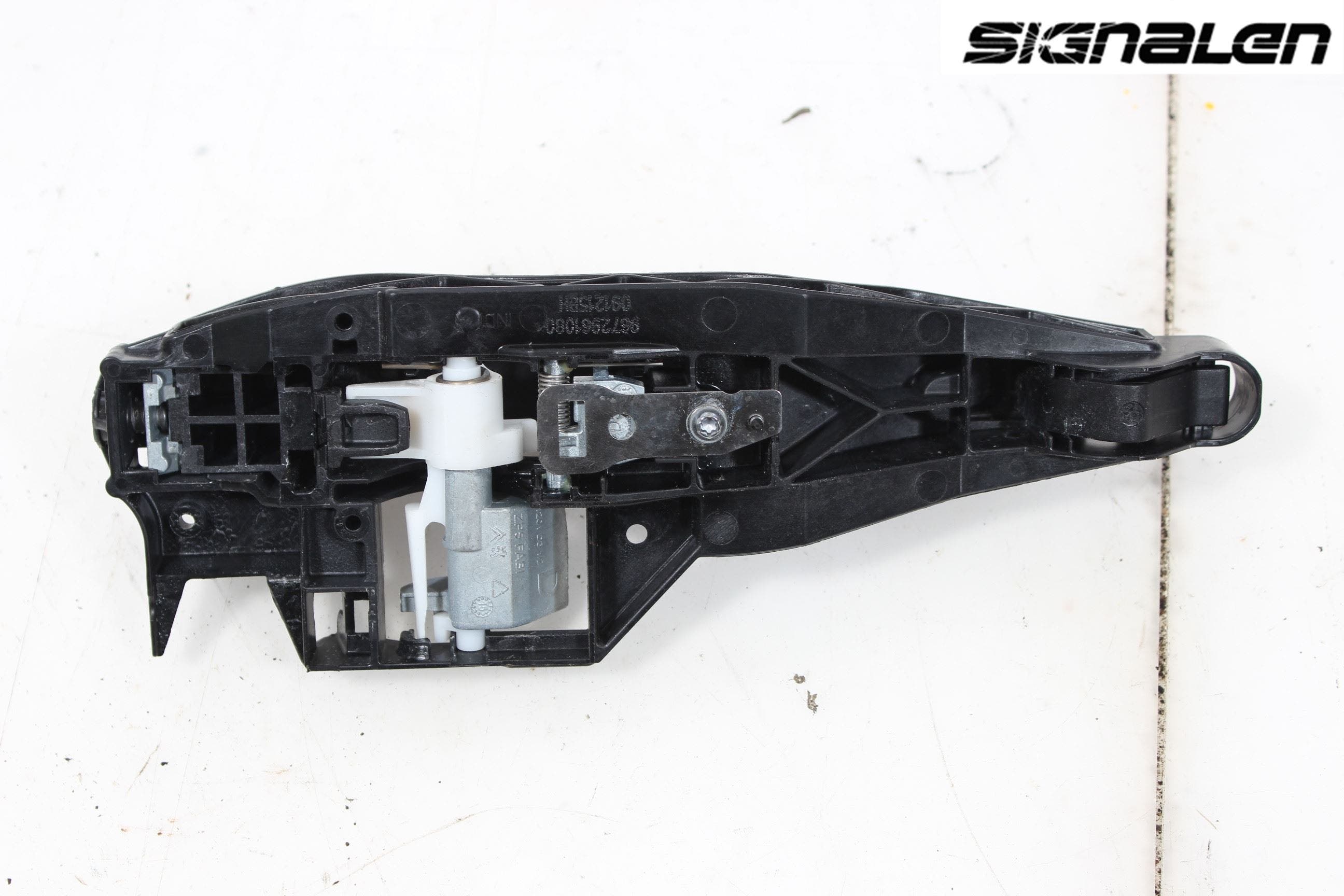 Peugeot PEUGOT 208 16-19 Dörrhandtag Yttre Hö