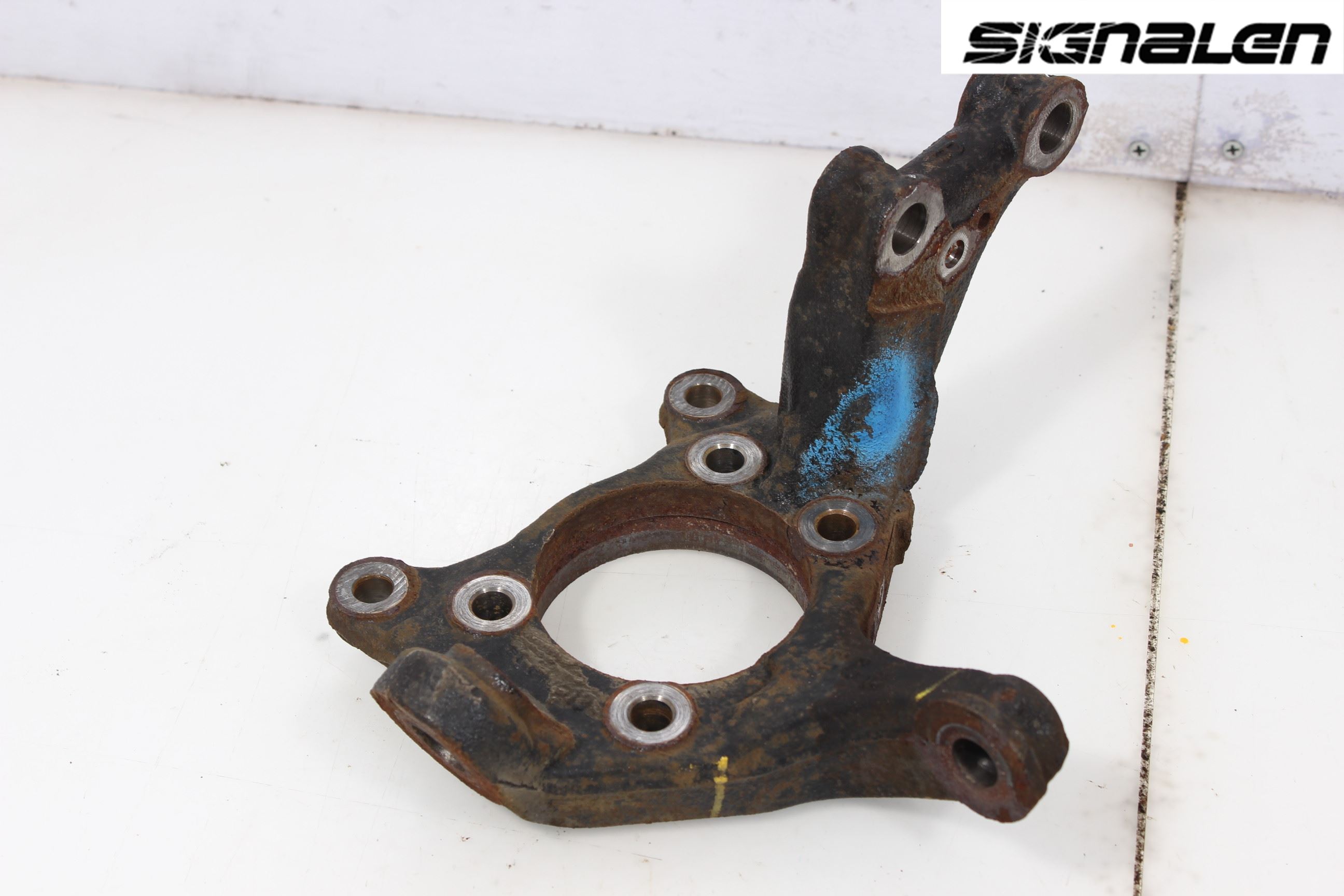 Toyota AURIS 13-19 Styrspindel Lagerhus Hö