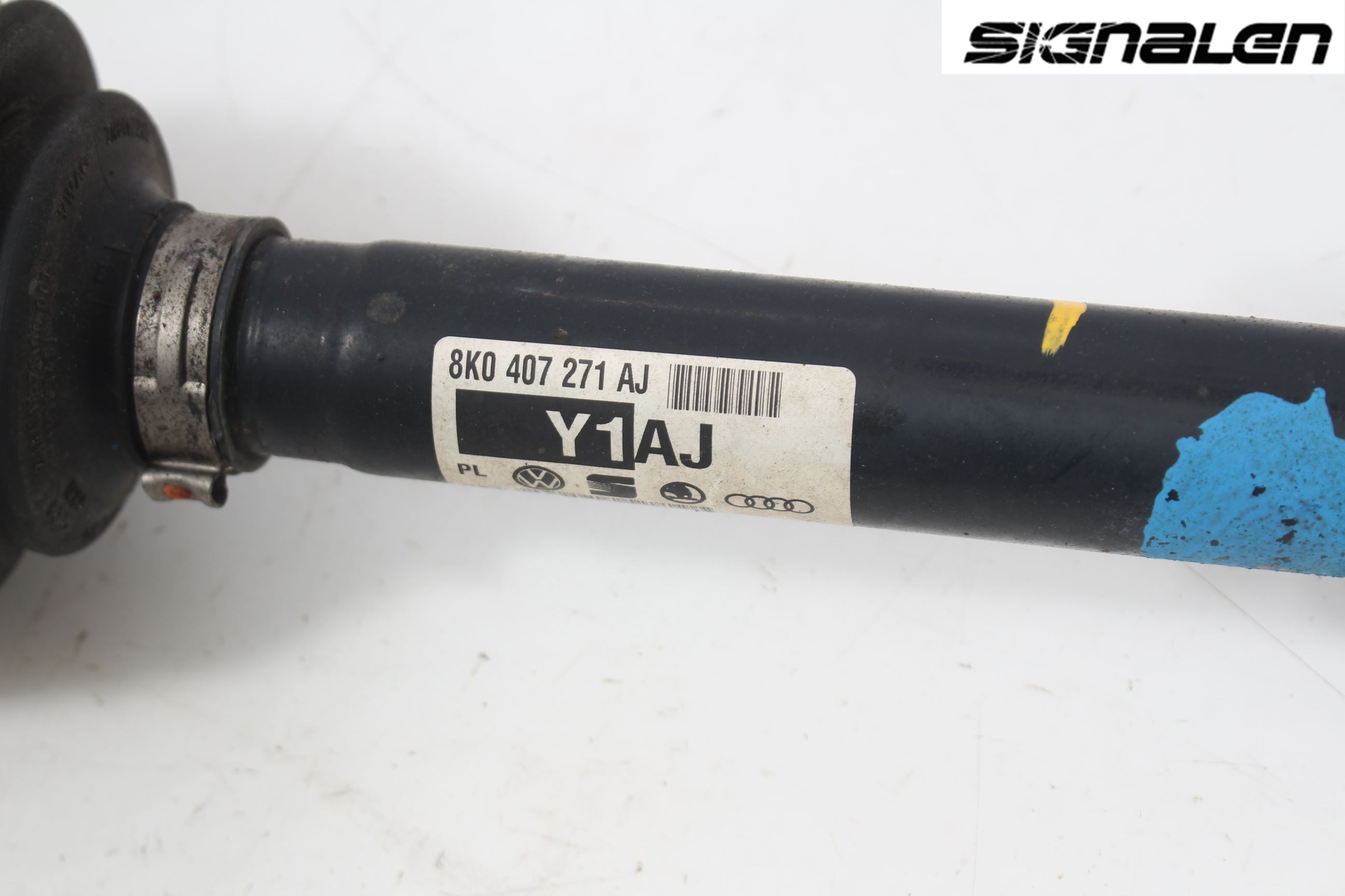 Audi A4 12-15 Drivaxel Fram Höger