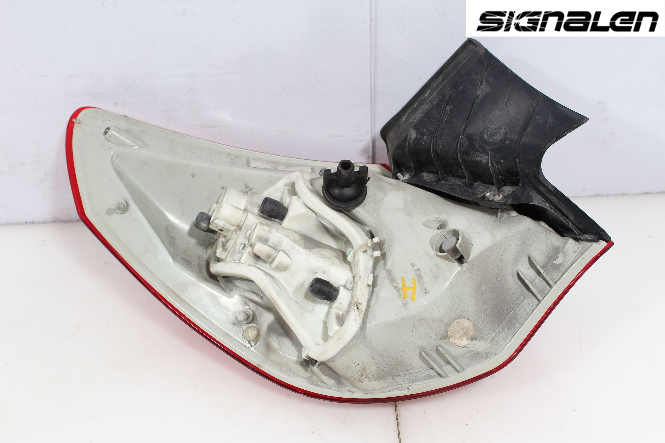 Opel ASTRA J 10-15 Bakljus Höger