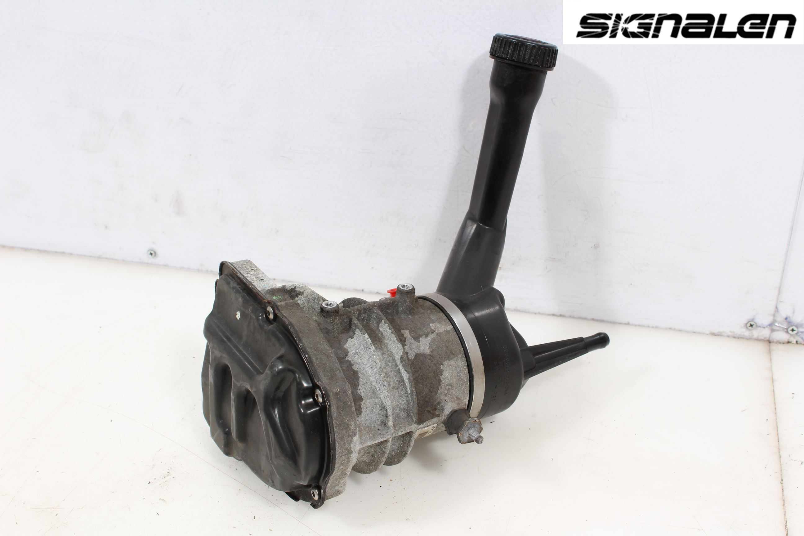 Citroen C4 GRAND PICASSO 07-13 Styrservopump