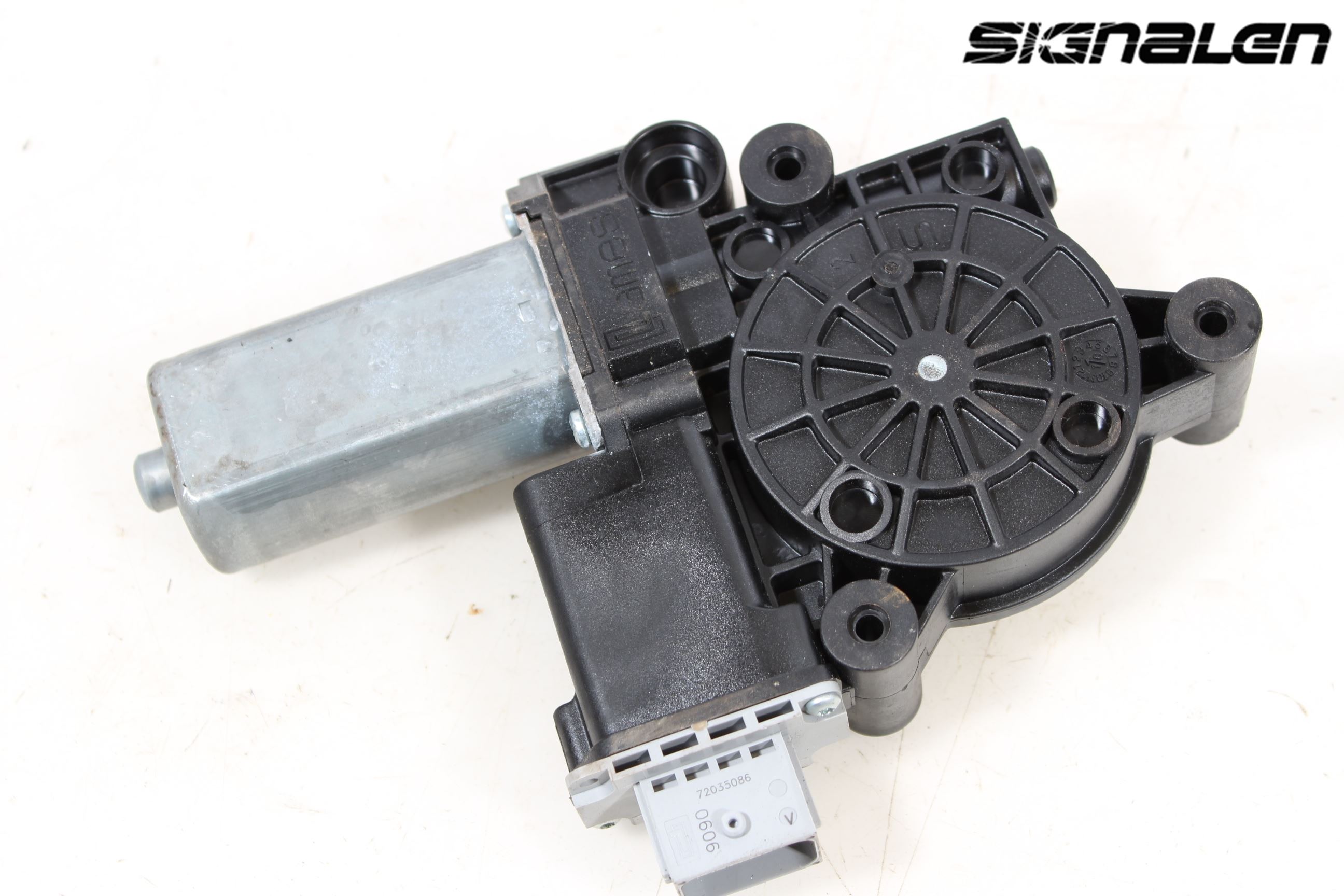 Opel CORSA E 15-19 Fönsterhissmotor