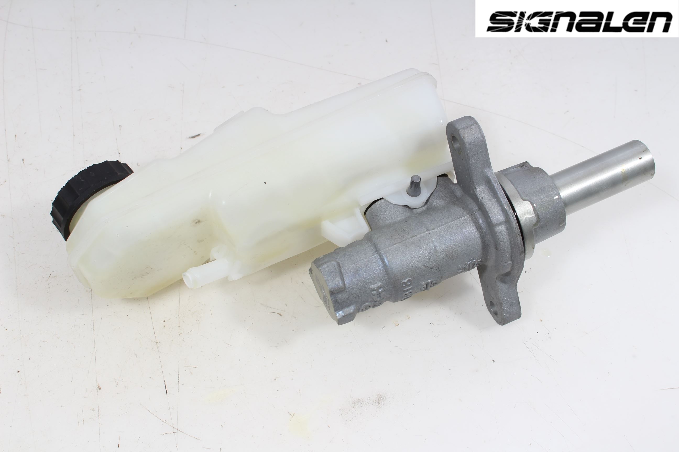 Toyota AURIS 13-19 Broms Huvudcylinder