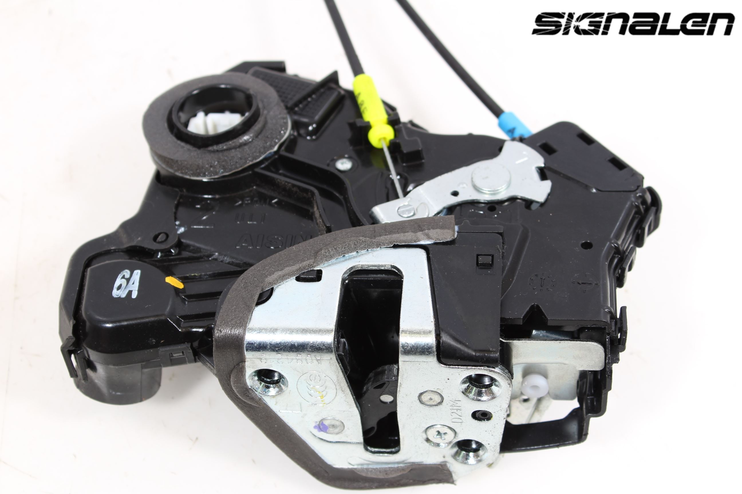 Toyota AURIS 13-19 Låskista-Dörrlås