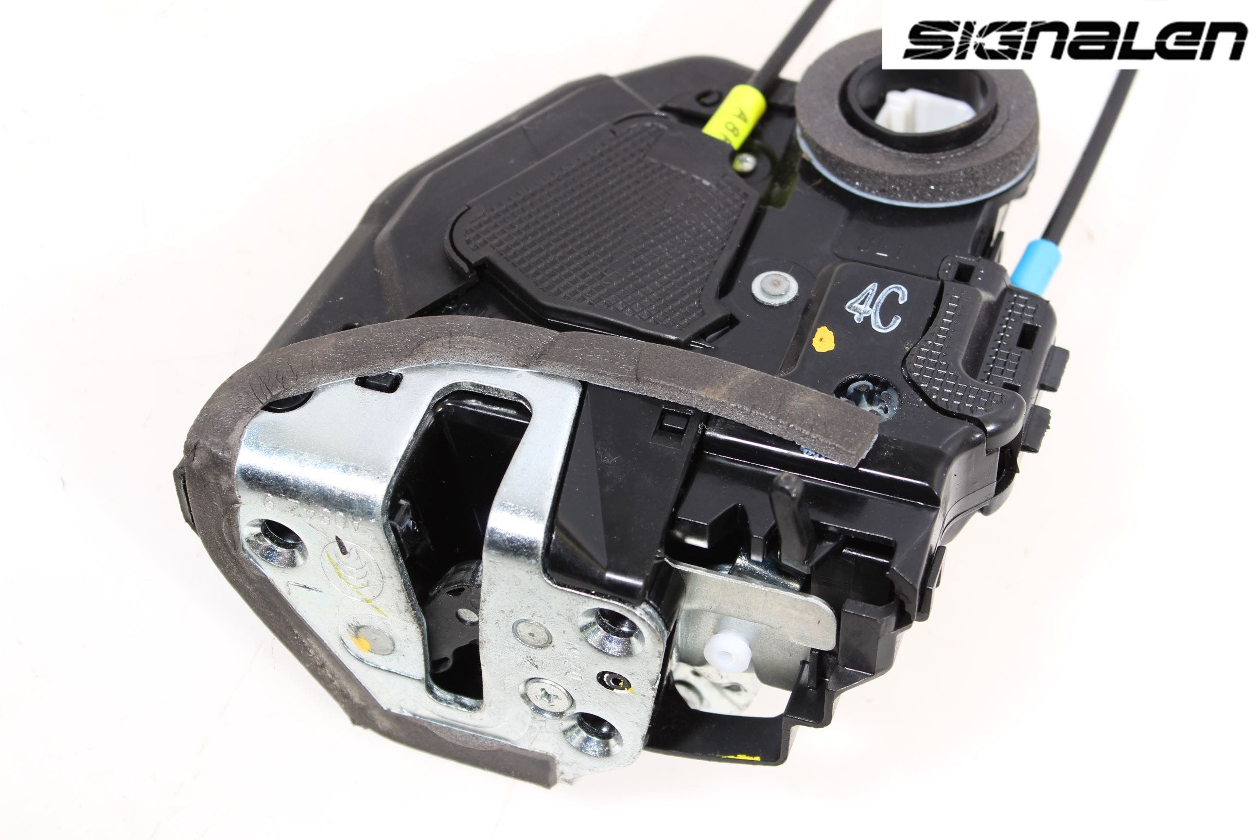 Toyota AURIS 13-19 Låskista-Dörrlås