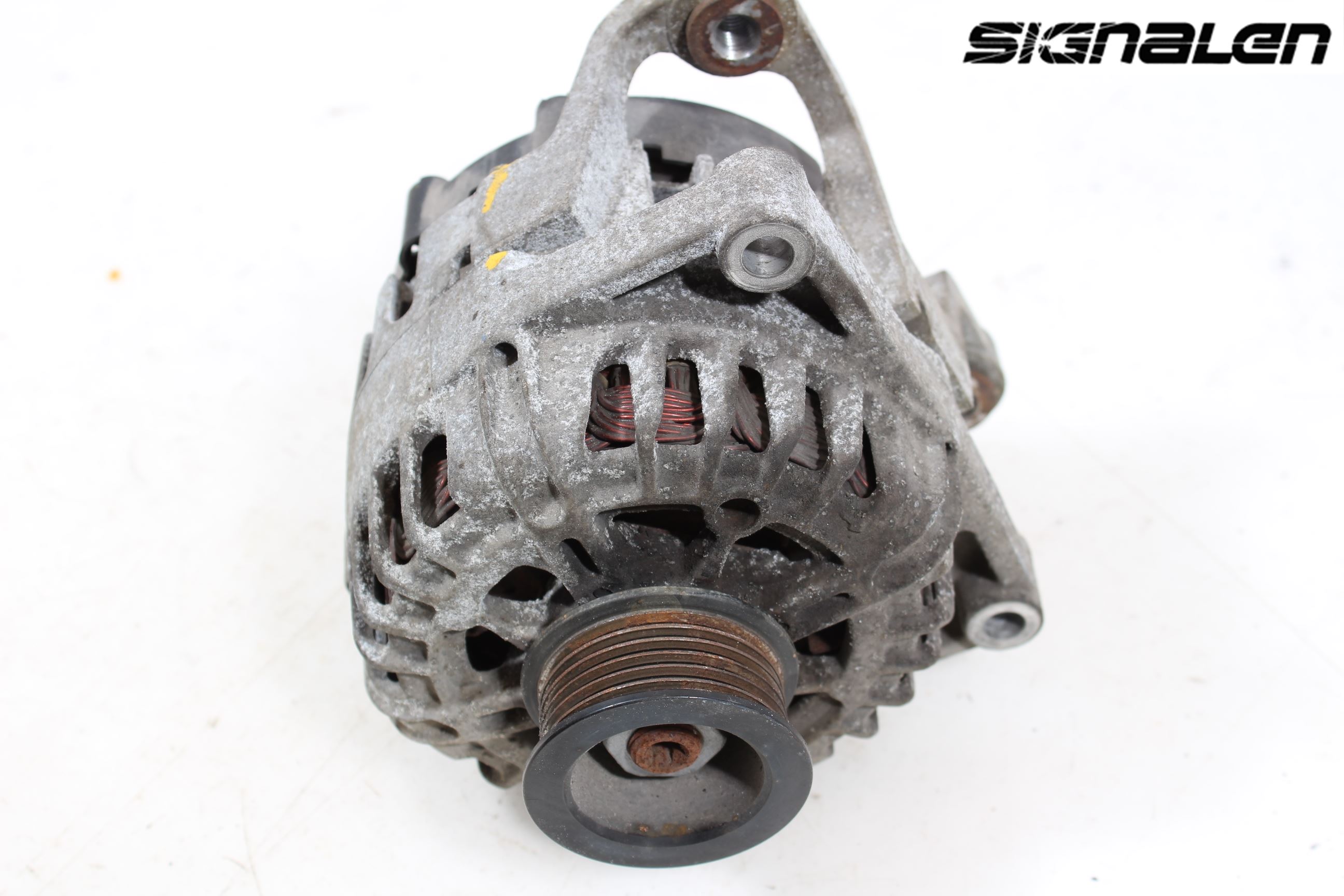 Opel ASTRA J 10-15 Generator