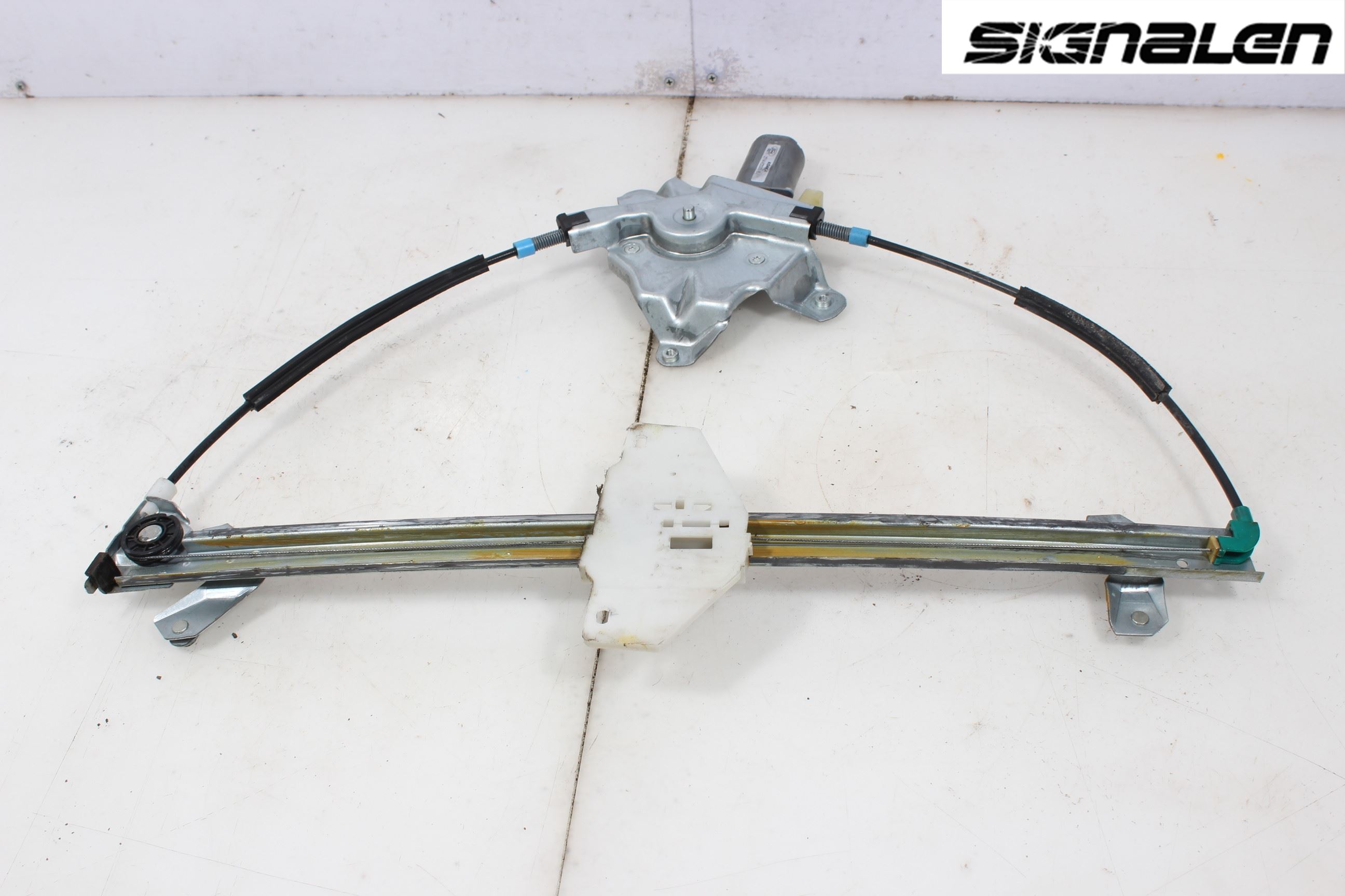 Ford TRANSIT CONNECT 09-13 Fönsterhiss El Kompl