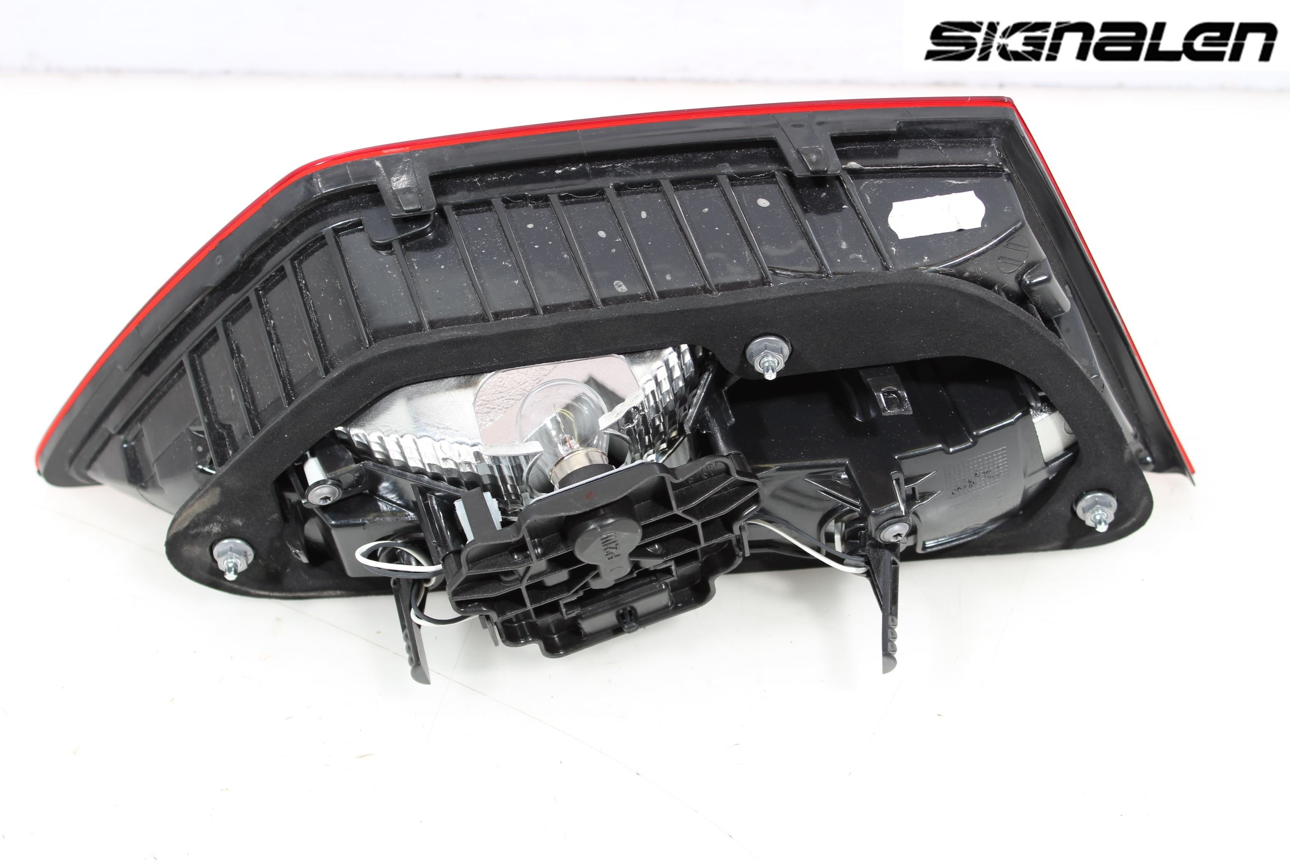 Seat LEON 13-20 Bakljus Lucka Hö