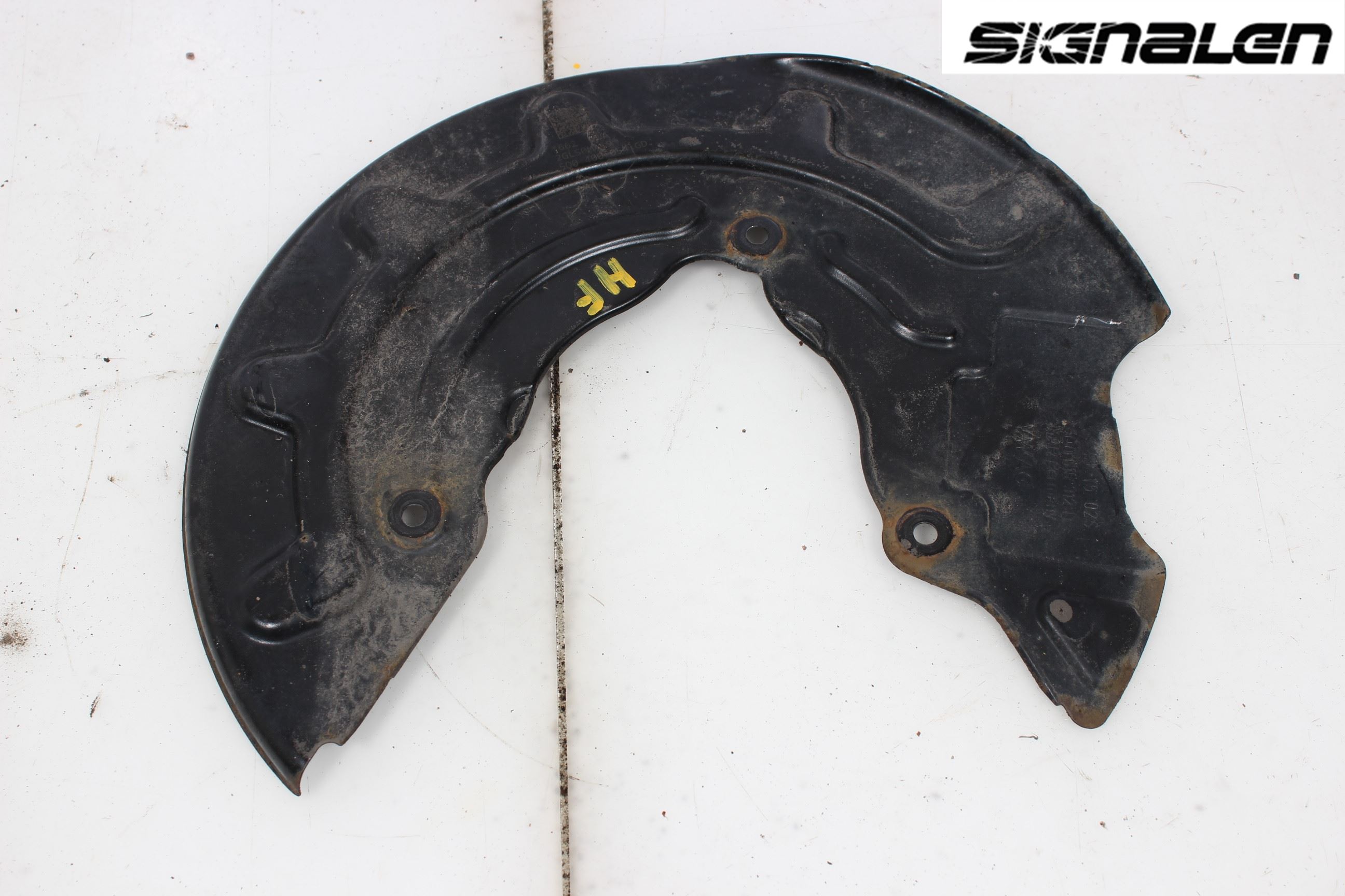 Seat LEON 13-20 Bromssköld Fram