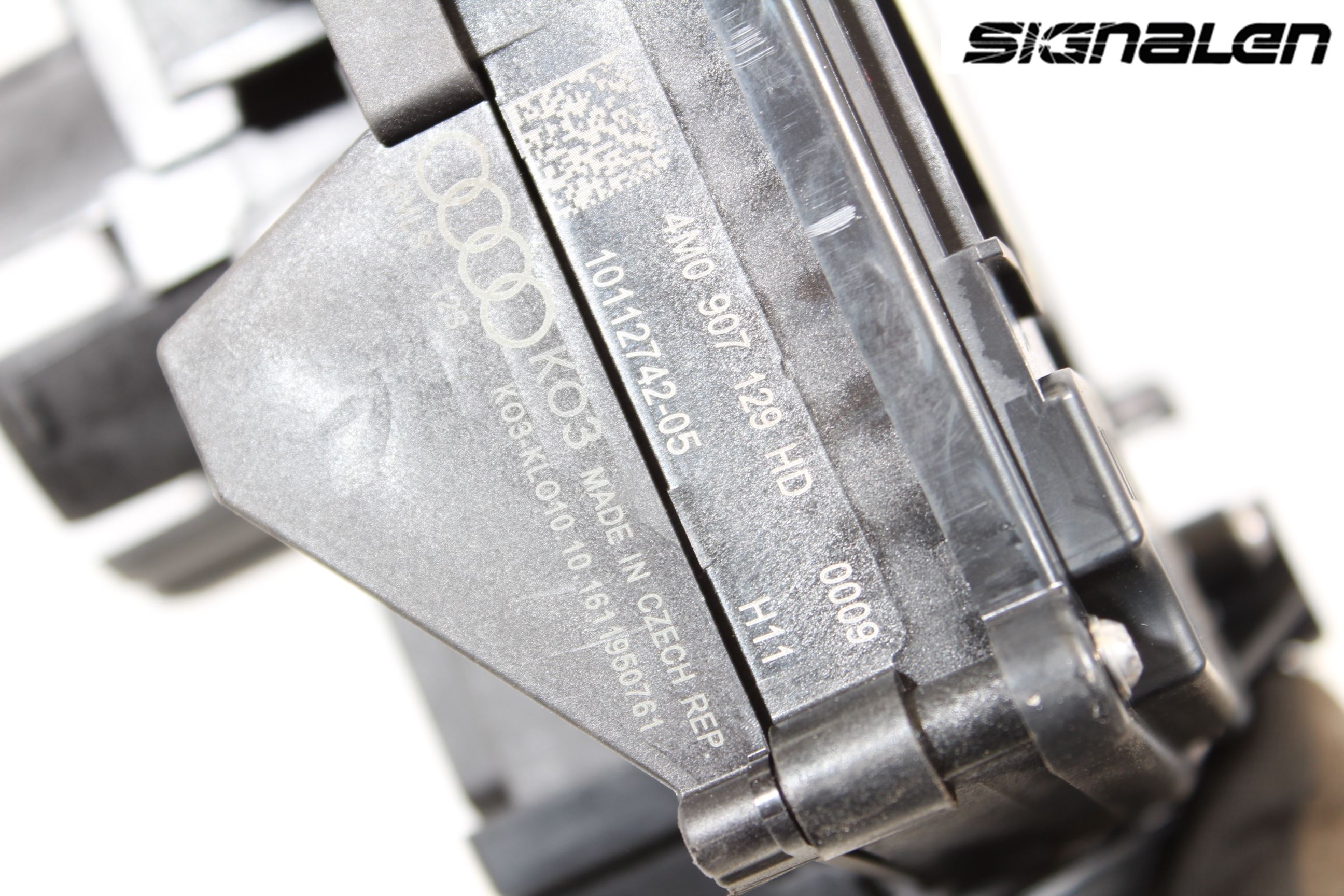 Audi A4/S4 B9 16-19 Spakcentral