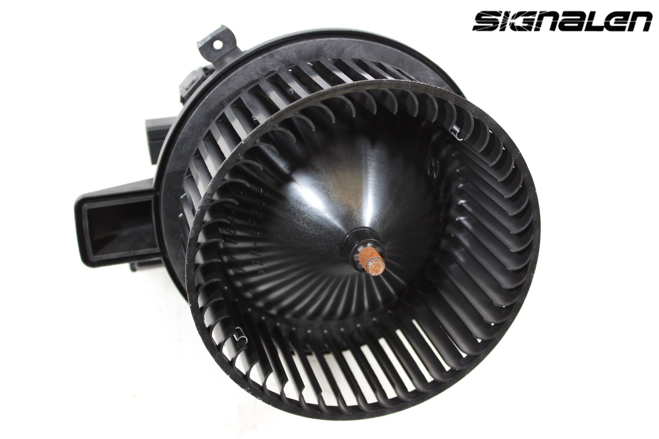 Audi A4/S4 B9 16-19 Värmefläkt