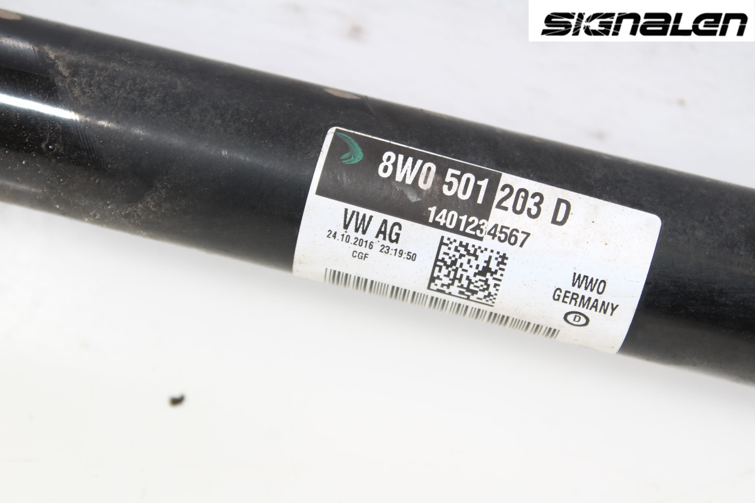 Audi A4/S4 B9 16-19 Drivaxel Bak Vänster