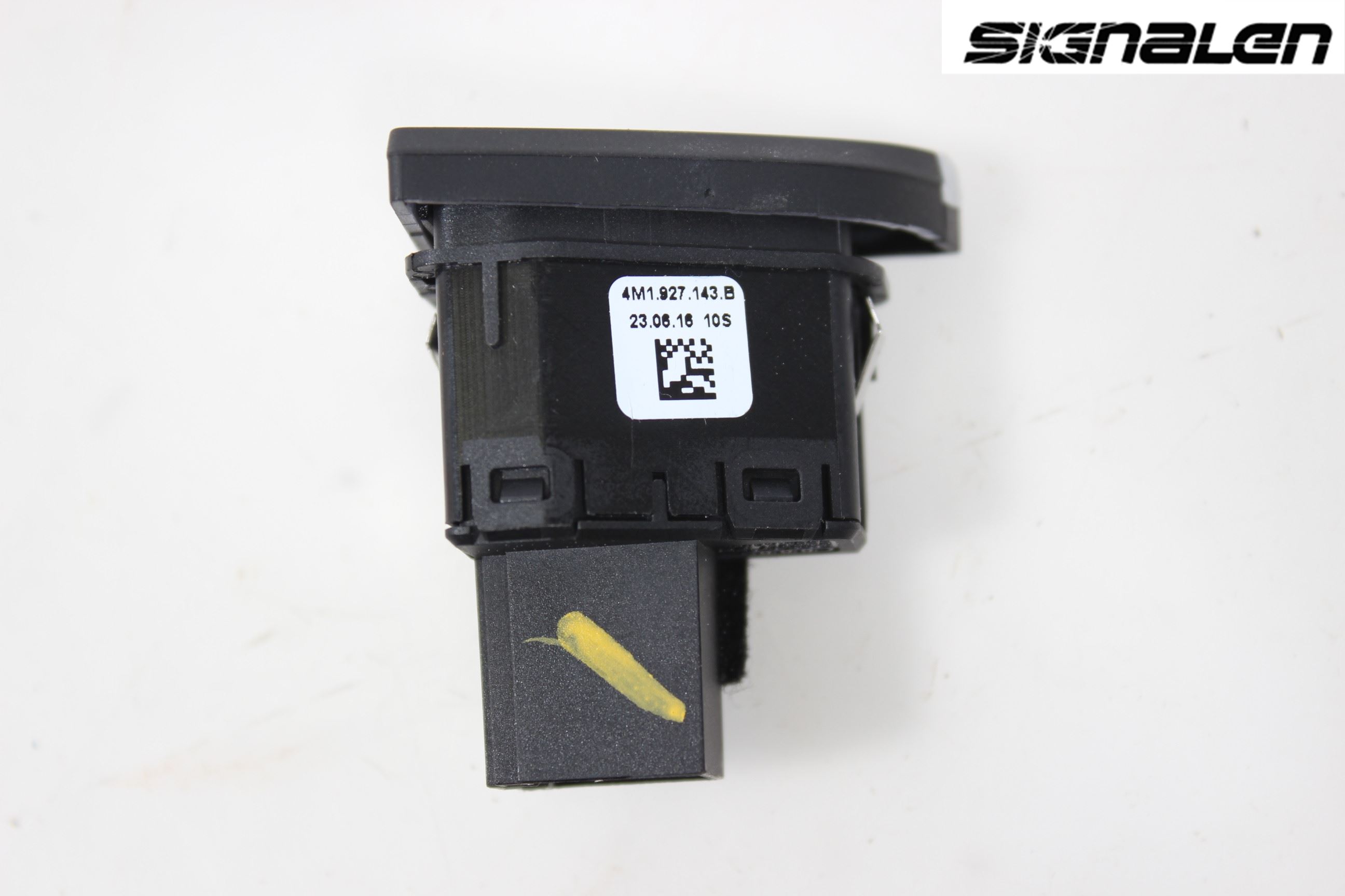 Audi A4/S4 B9 16-19 Strömställare Övrigt