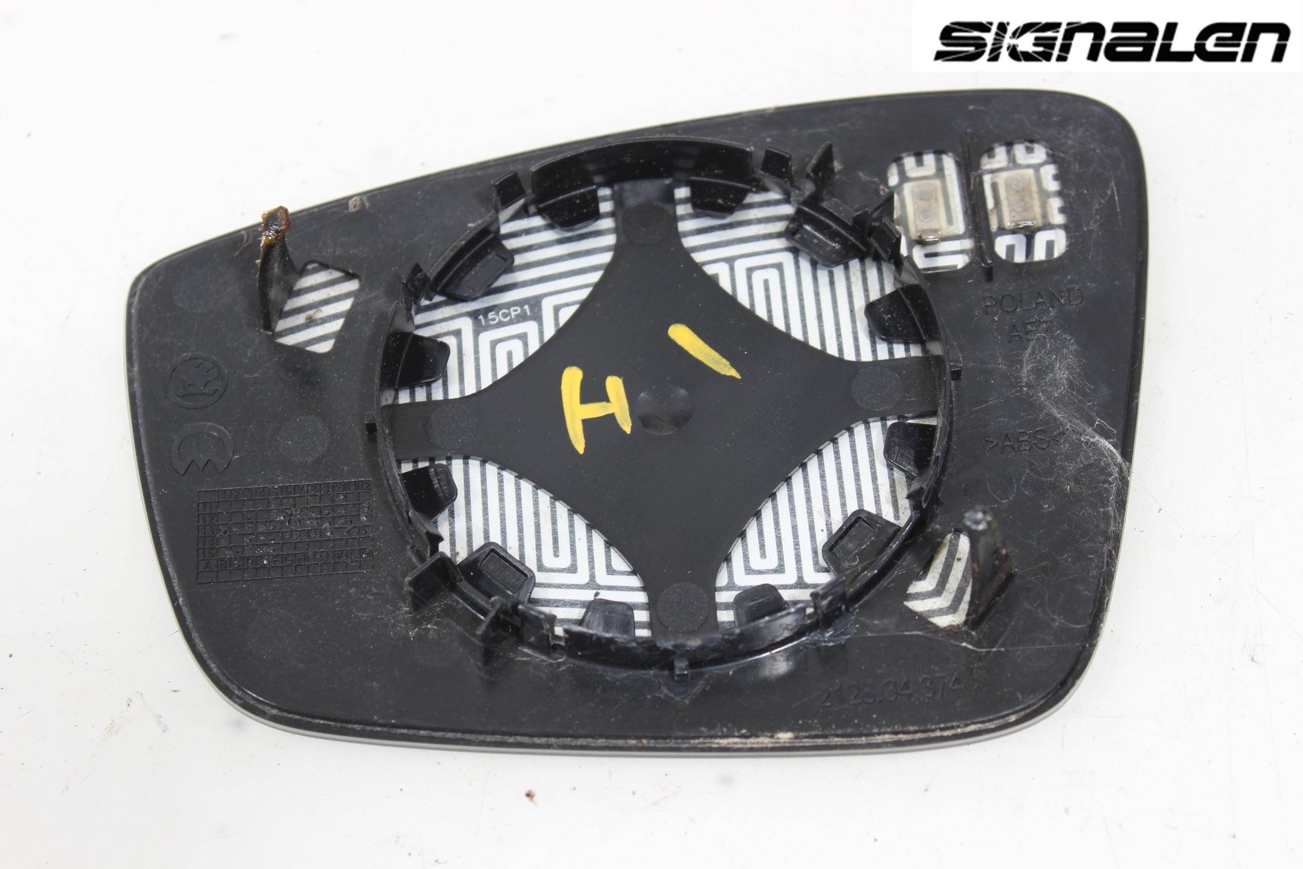 Skoda FABIA 15-21 Spegelglas Hö