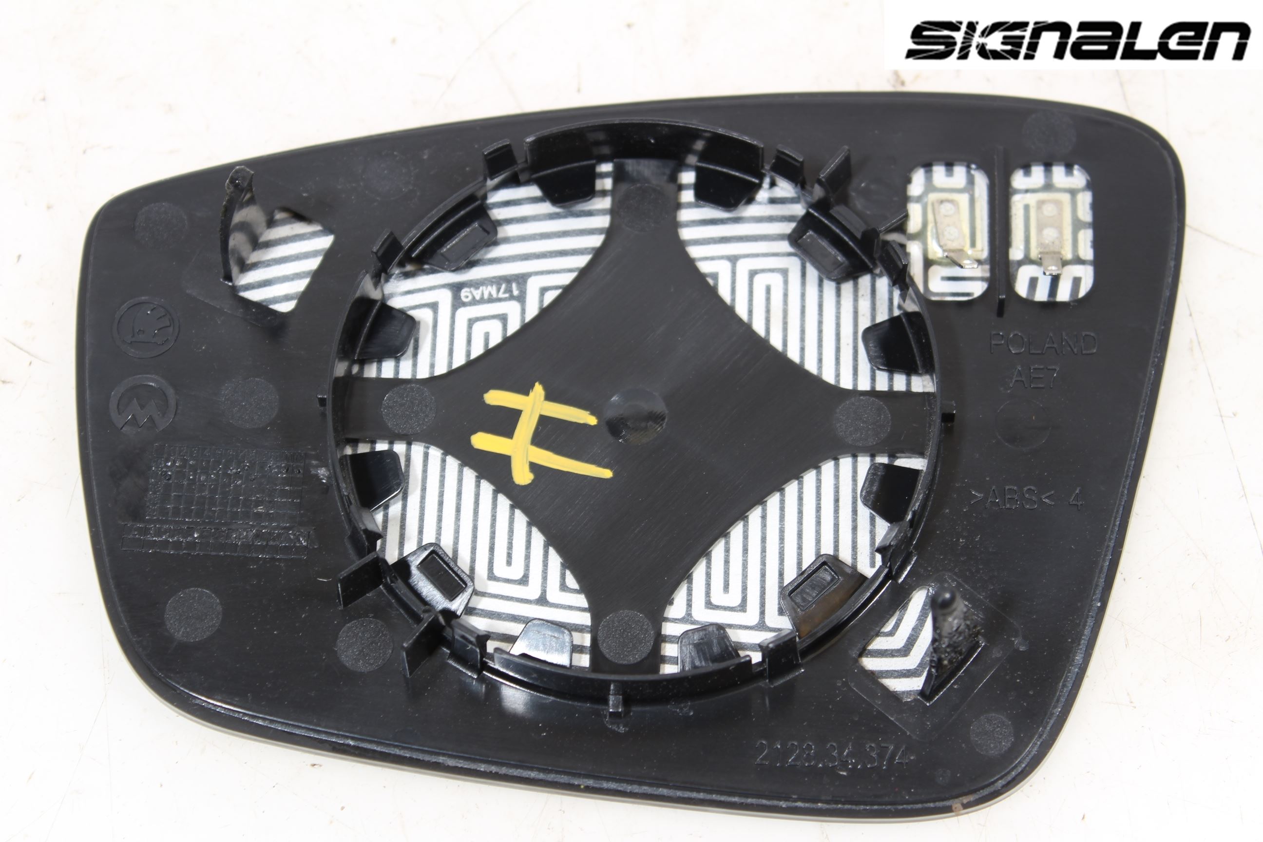 Skoda RAPID Spegelglas Hö