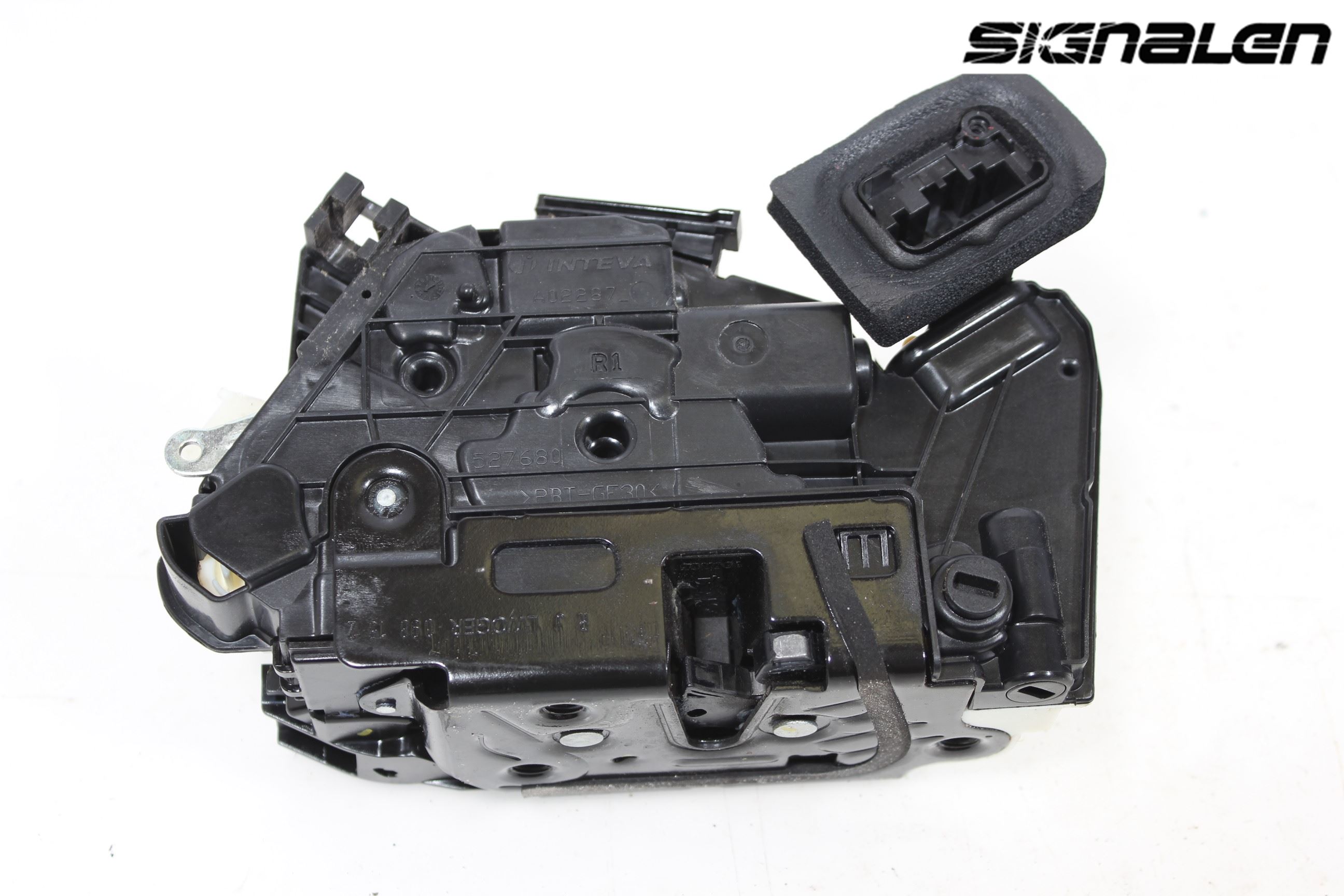 Skoda FABIA 15-21 Låskista-Dörrlås