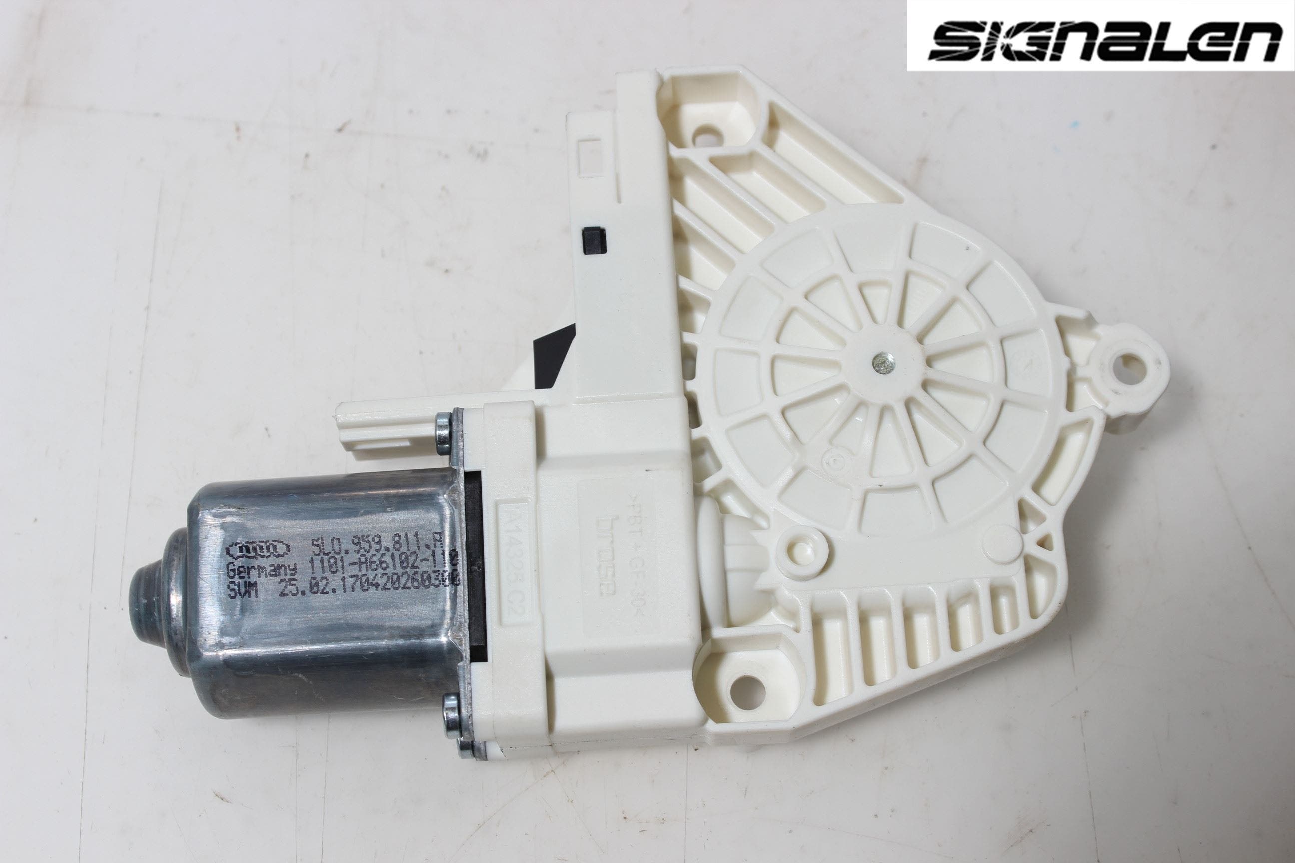 Skoda YETI Fönsterhissmotor