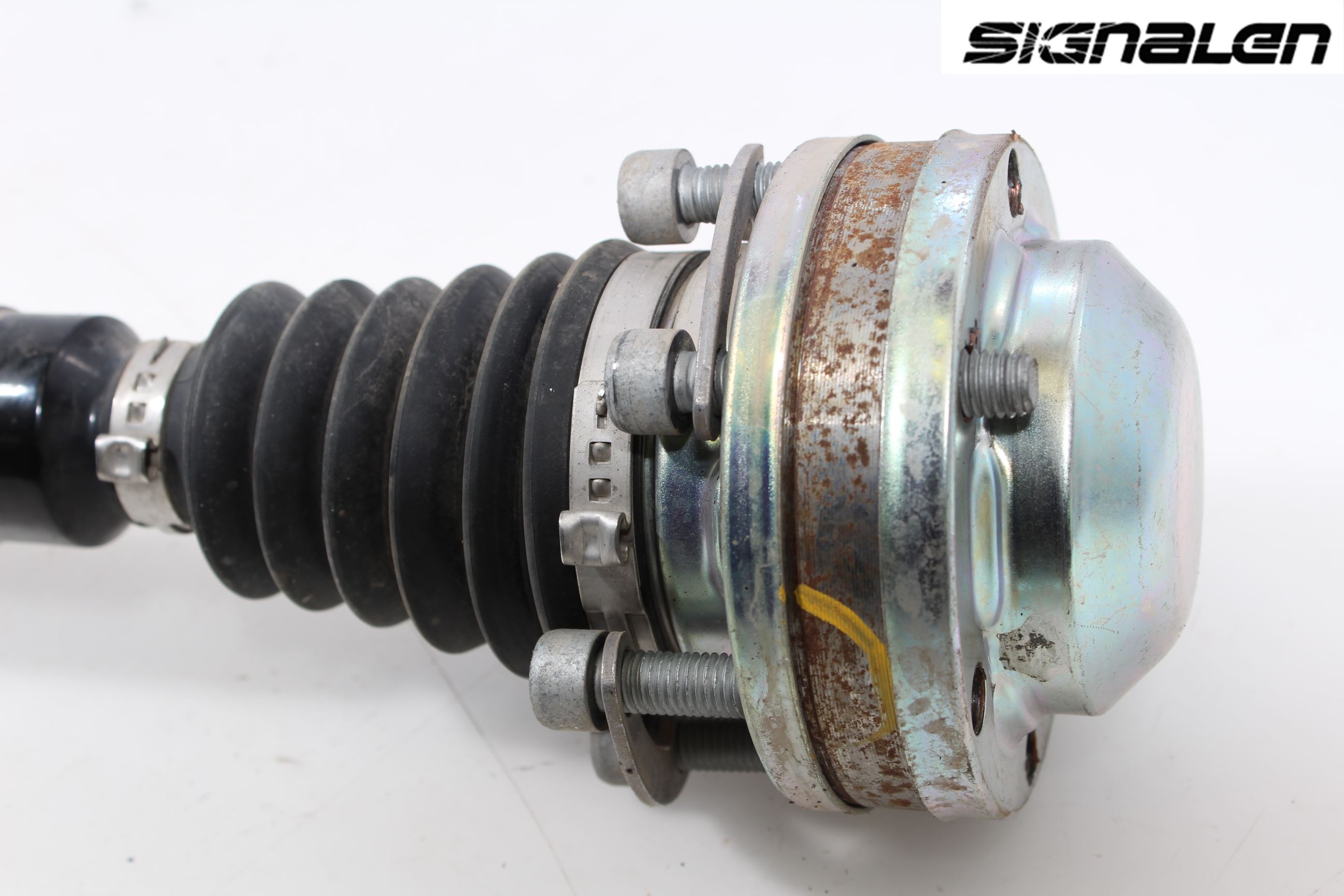 Skoda YETI Drivaxel Fram Höger