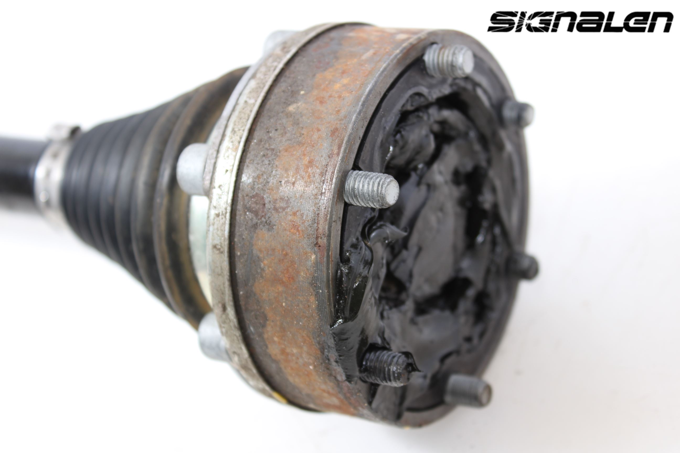 Skoda FABIA 15-21 Drivaxel Fram Vänster