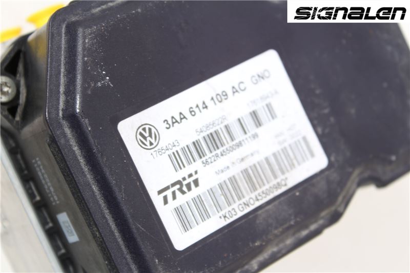 Volkswagen VW PASSAT 11-14 Abs Hydraulaggregat