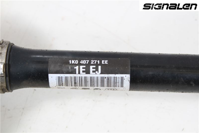 Volkswagen VW PASSAT 11-14 Drivaxel Fram Vänster