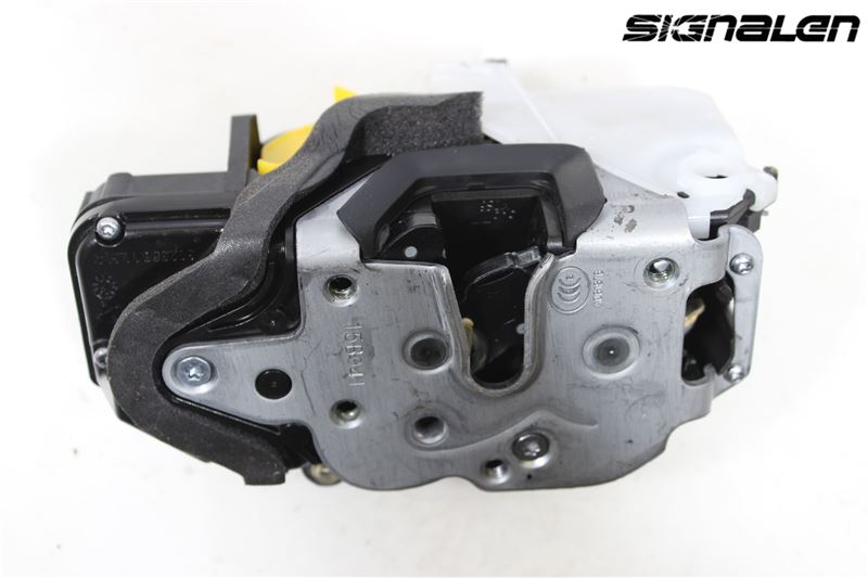 Opel ASTRA J 10-15 Låskista-Dörrlås