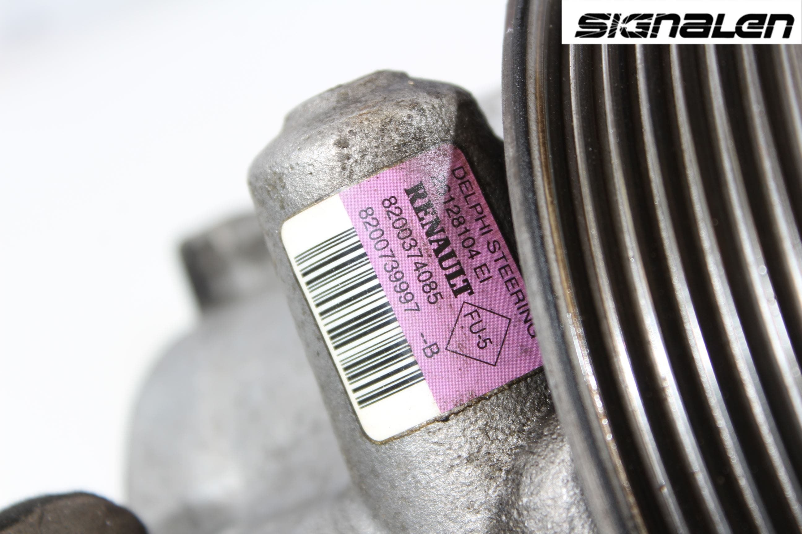 Renault LAGUNA III 08-10 Styrservopump