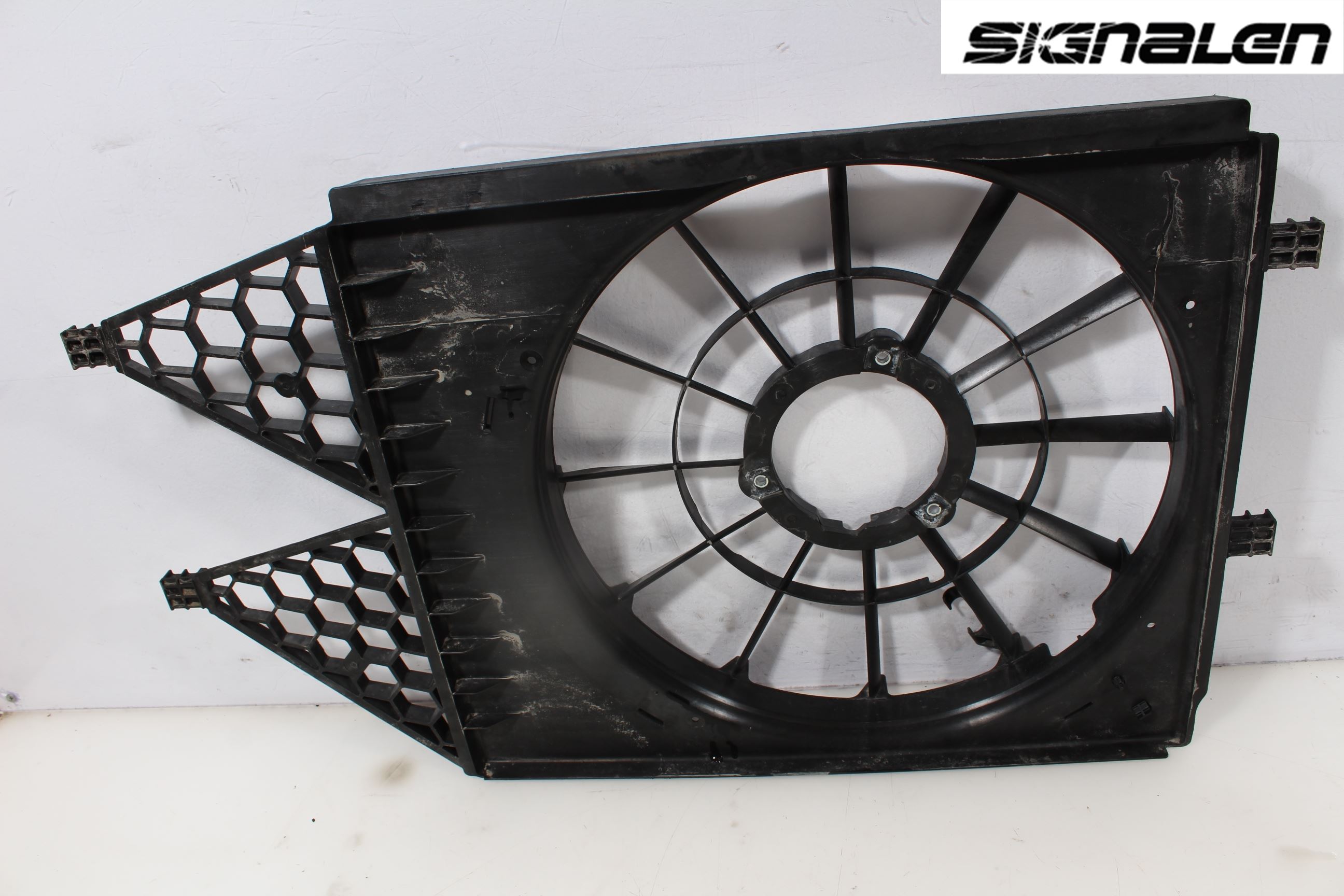 Skoda FABIA 07-14 Kylfläktkåpa