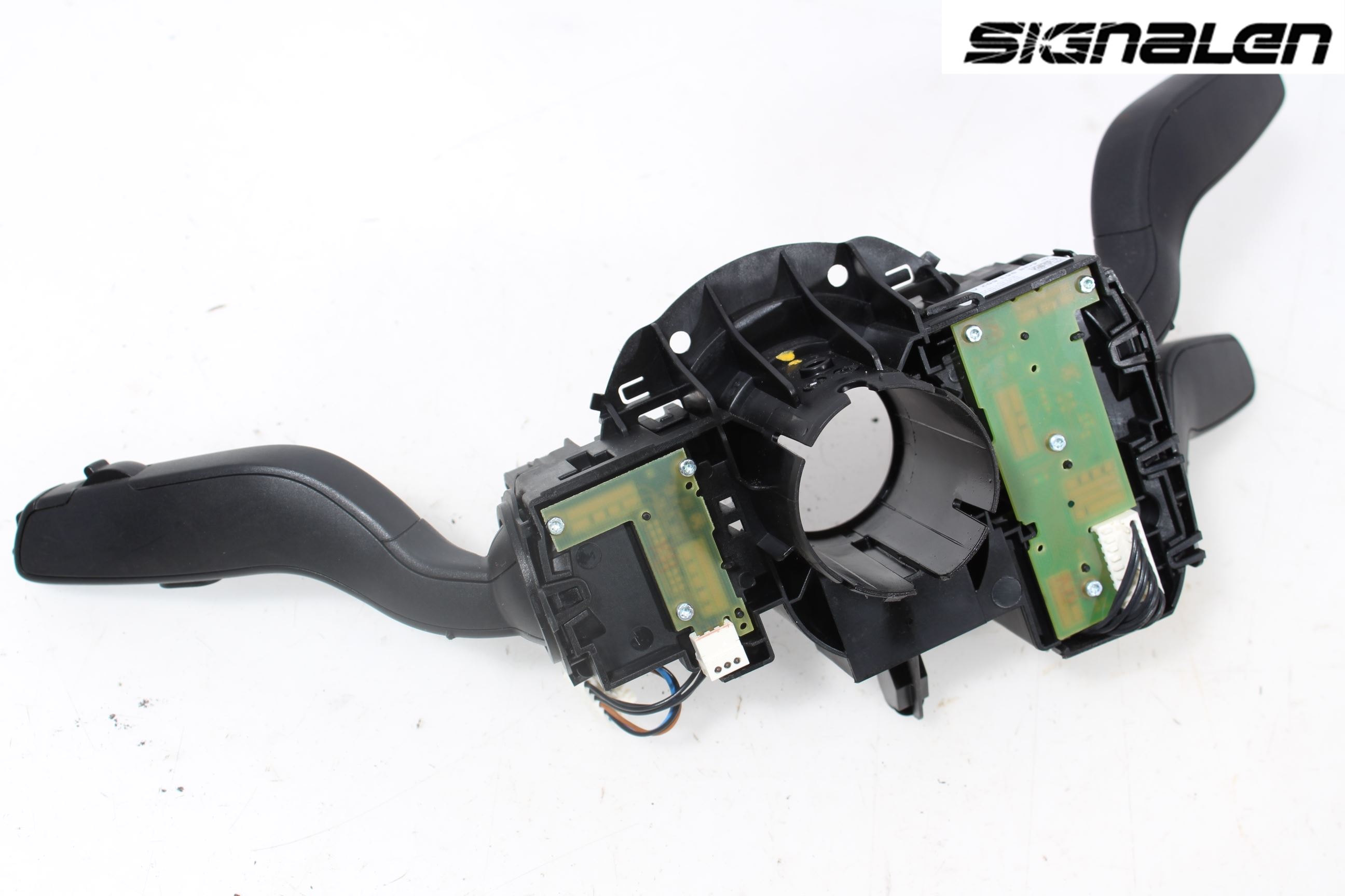 Audi A4 12-15 Spakcentral