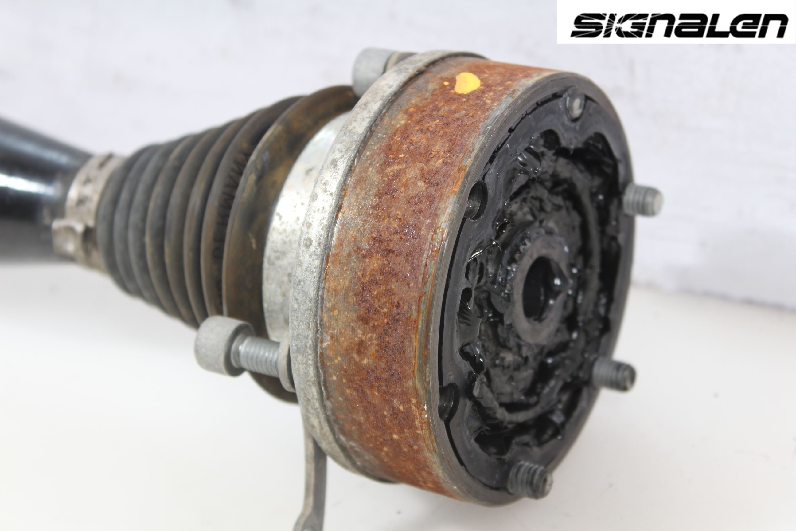 Skoda FABIA 15-21 Drivaxel Fram Höger